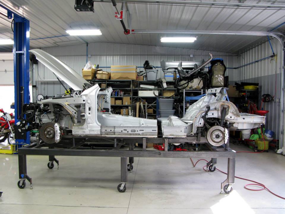 mercedes 190e c63 amg conversion 13 Tuner Transplants Classic Mercedes 190E 2.5 16 EVO Body On A Modern C63 AMG