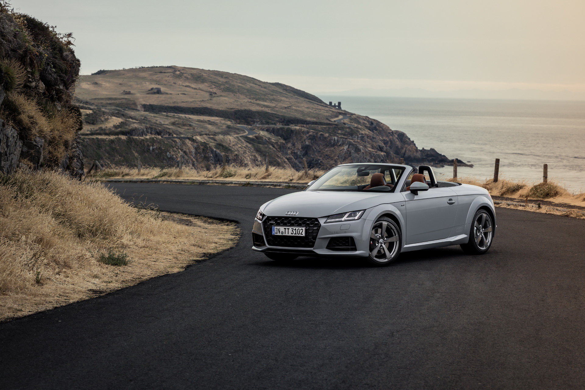 2019-Audi-TT-20th-Anniversary-Edition-16 2019 Audi TT 20th Anniversary Pays Homage To Original For $52,900 In The U.S.