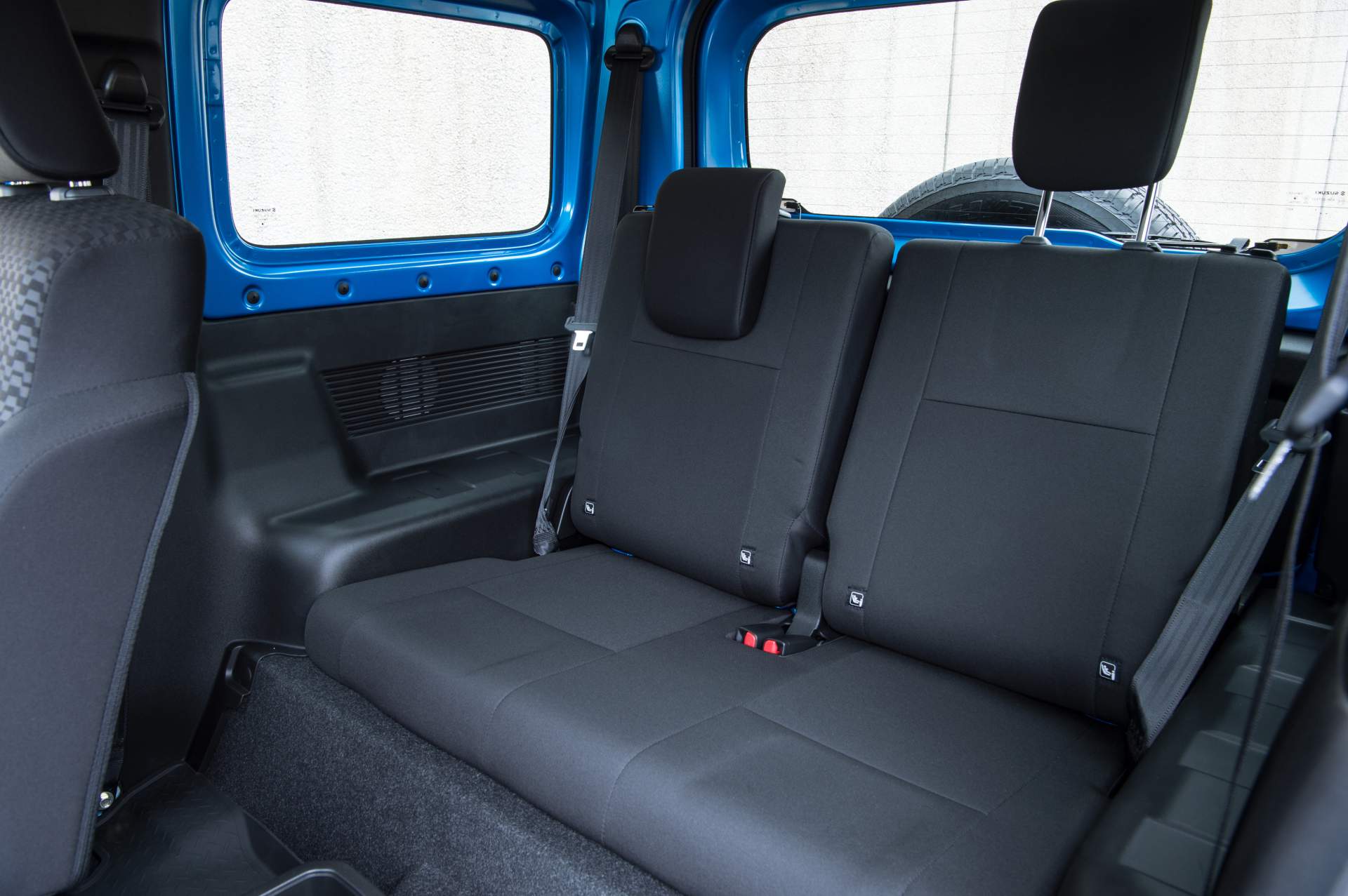 2019 Suzuki Jimny SZ5 UK-spec 21 New Suzuki Jimny Will Still Hold 61 Percent Of Its Value After Three Years