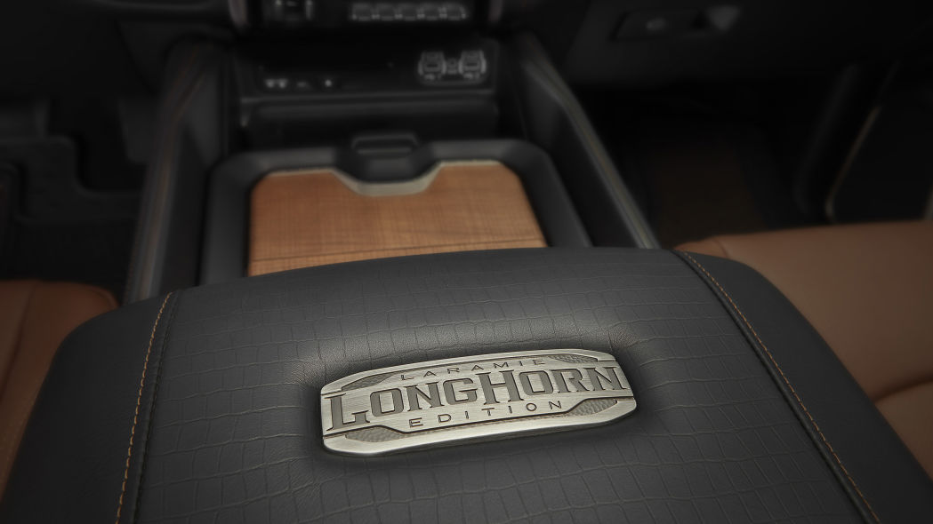 2019 Ram 2500 and 3500 HD interior 66 2019 Ram HD Brings Up To 1,000 Lb-Ft Of Torque, Class-Leading Towing