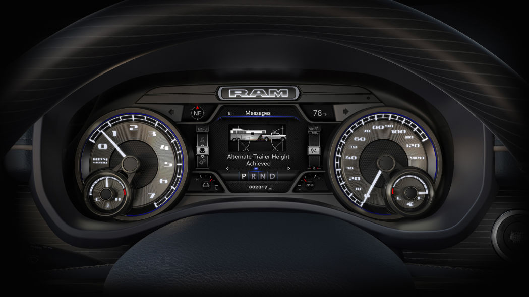 2019 Ram 2500 and 3500 HD interior 22 2019 Ram HD Brings Up To 1,000 Lb-Ft Of Torque, Class-Leading Towing