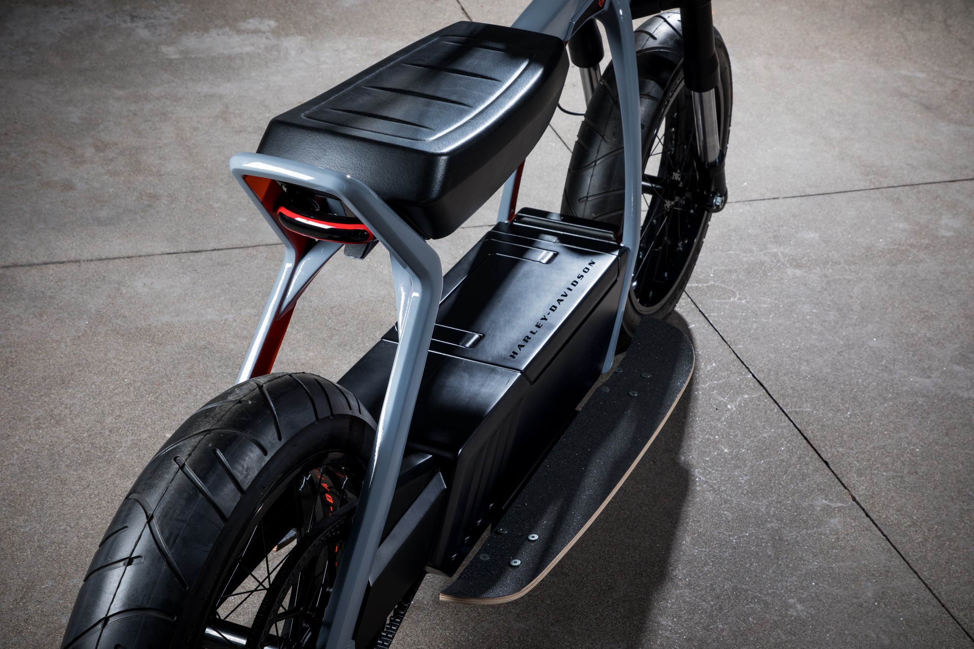 HD-Electric-Concept-6 Harley-Davidson’s Electric LiveWire Bike Has 110 Mile Range, Costs $29,799