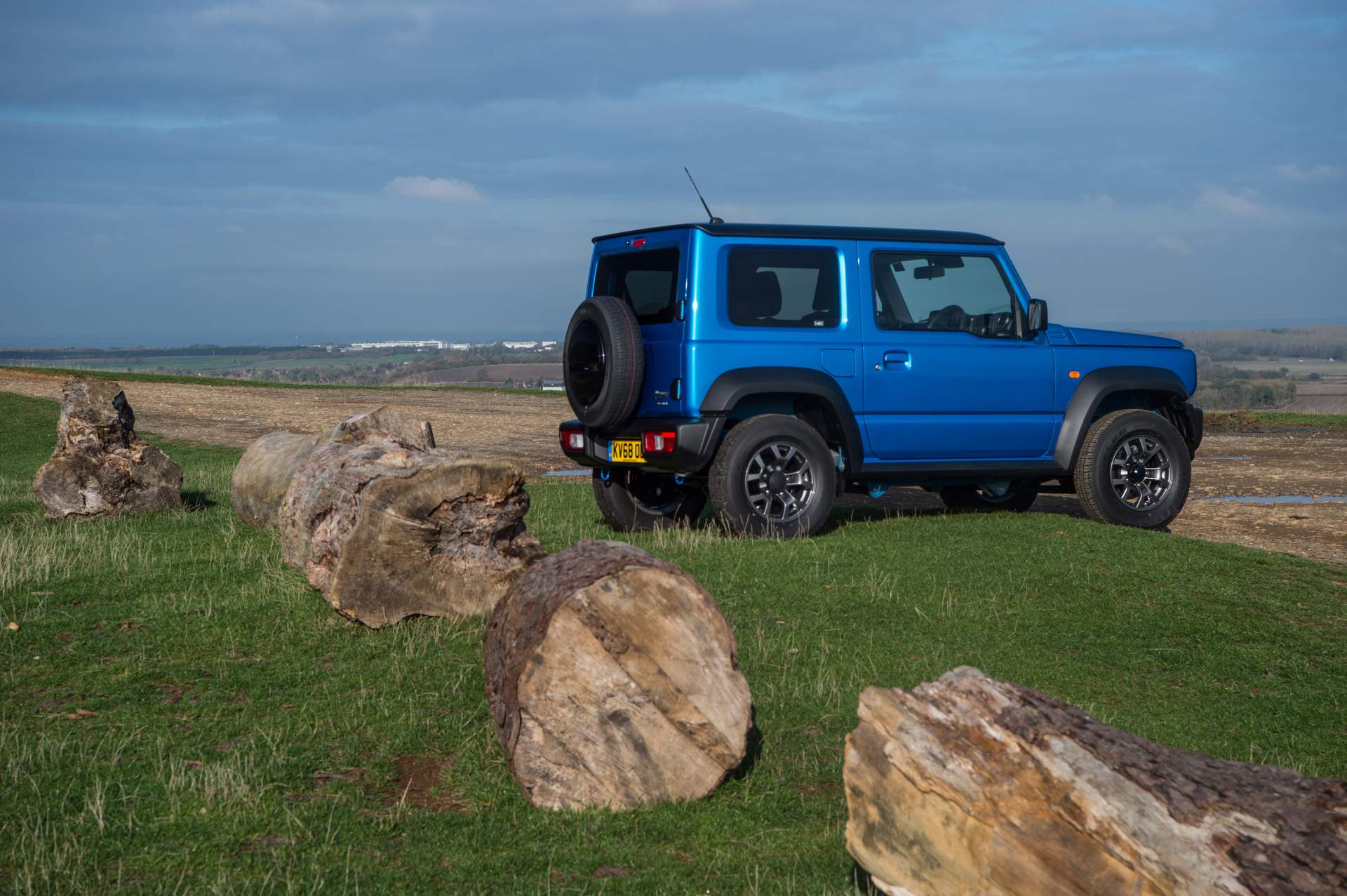 2019 Suzuki Jimny SZ5 UK-spec 17 New Suzuki Jimny Will Still Hold 61 Percent Of Its Value After Three Years