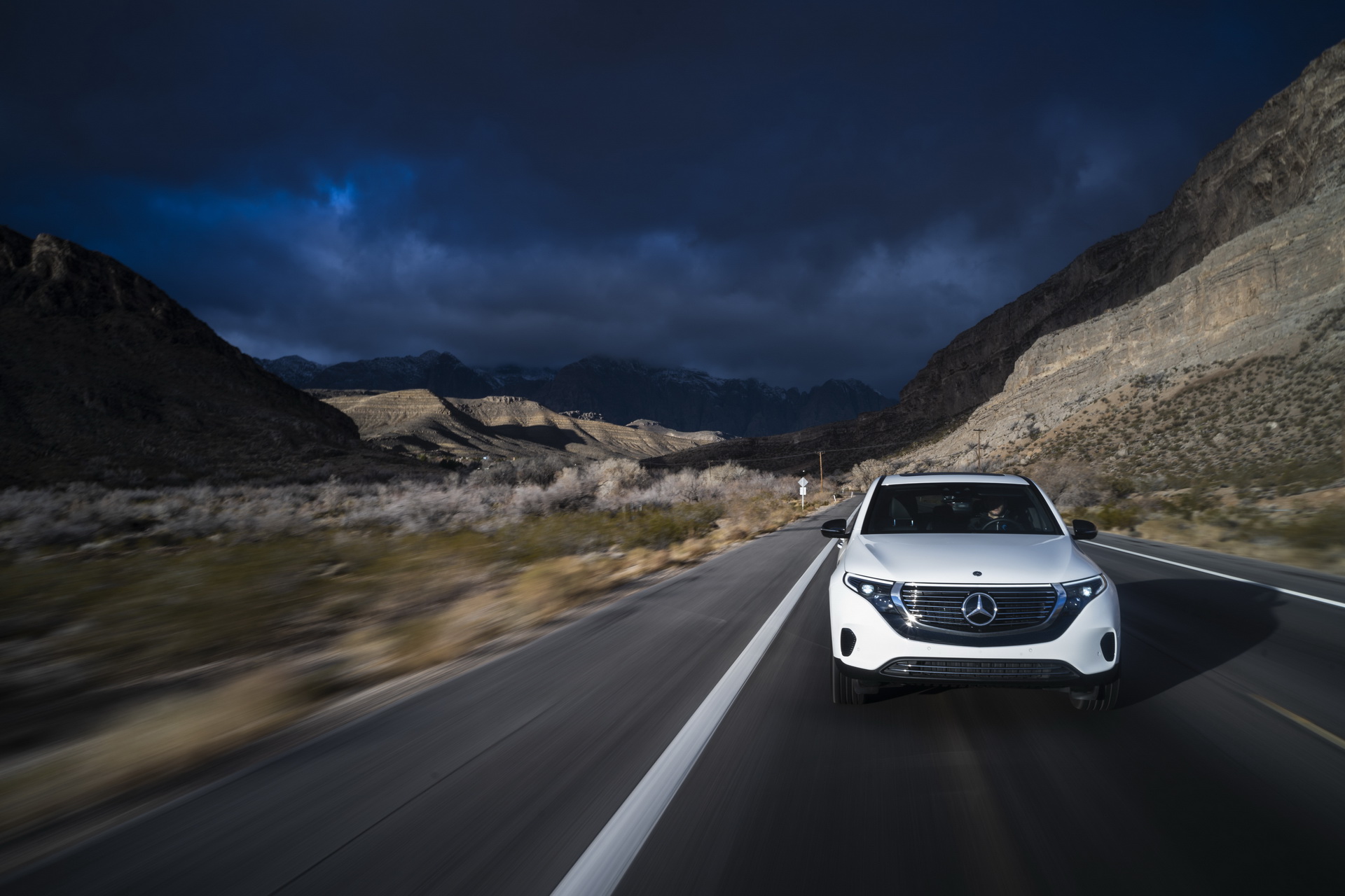 2020-Mercedes-EQC-42 Mercedes Maps Its Present (EQC) And Future (Urbanetic) At CES