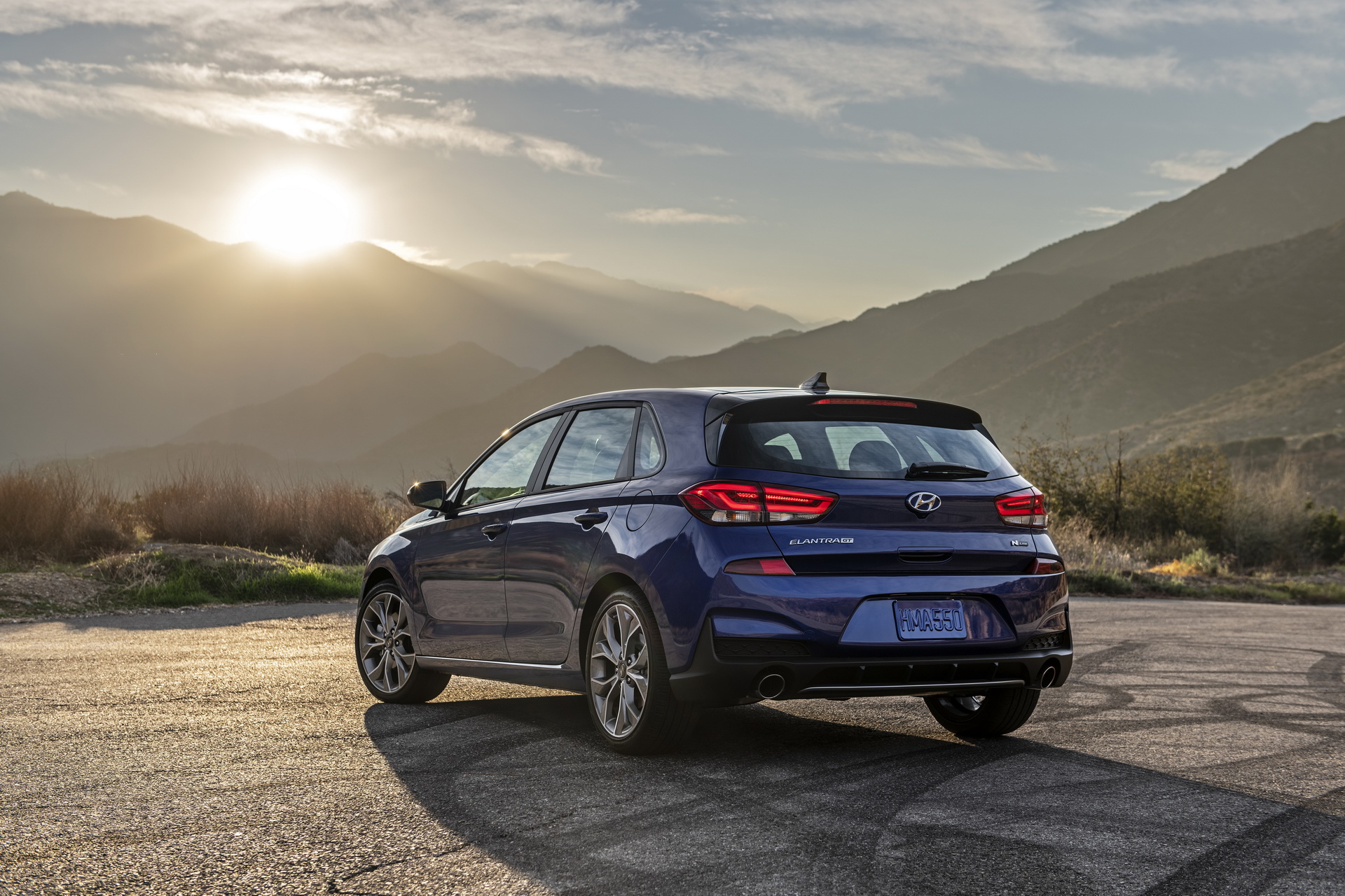 2020-Hyundai-Elantra-GT-N-Line-05 New Hyundai Elantra GT N Line Is The Closest You’ll Get To An i30N In The USA