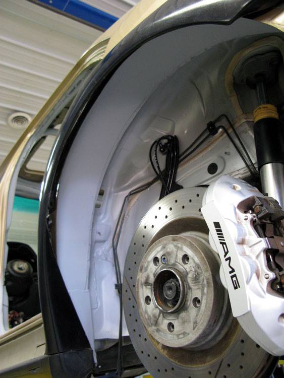 mercedes 190e c63 amg conversion 68 Tuner Transplants Classic Mercedes 190E 2.5 16 EVO Body On A Modern C63 AMG