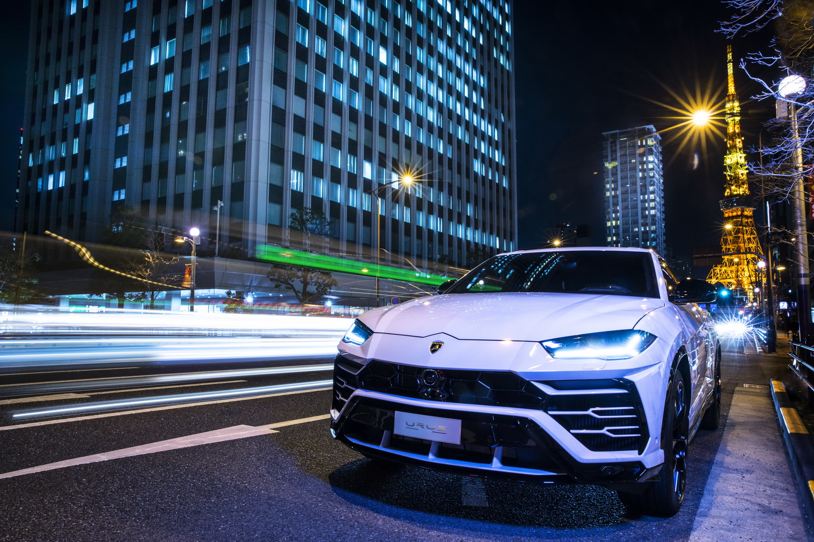 lamborghini urus 4 Lamborghini CEO Says They’ll Cap Production To 8,000 Units Next Year