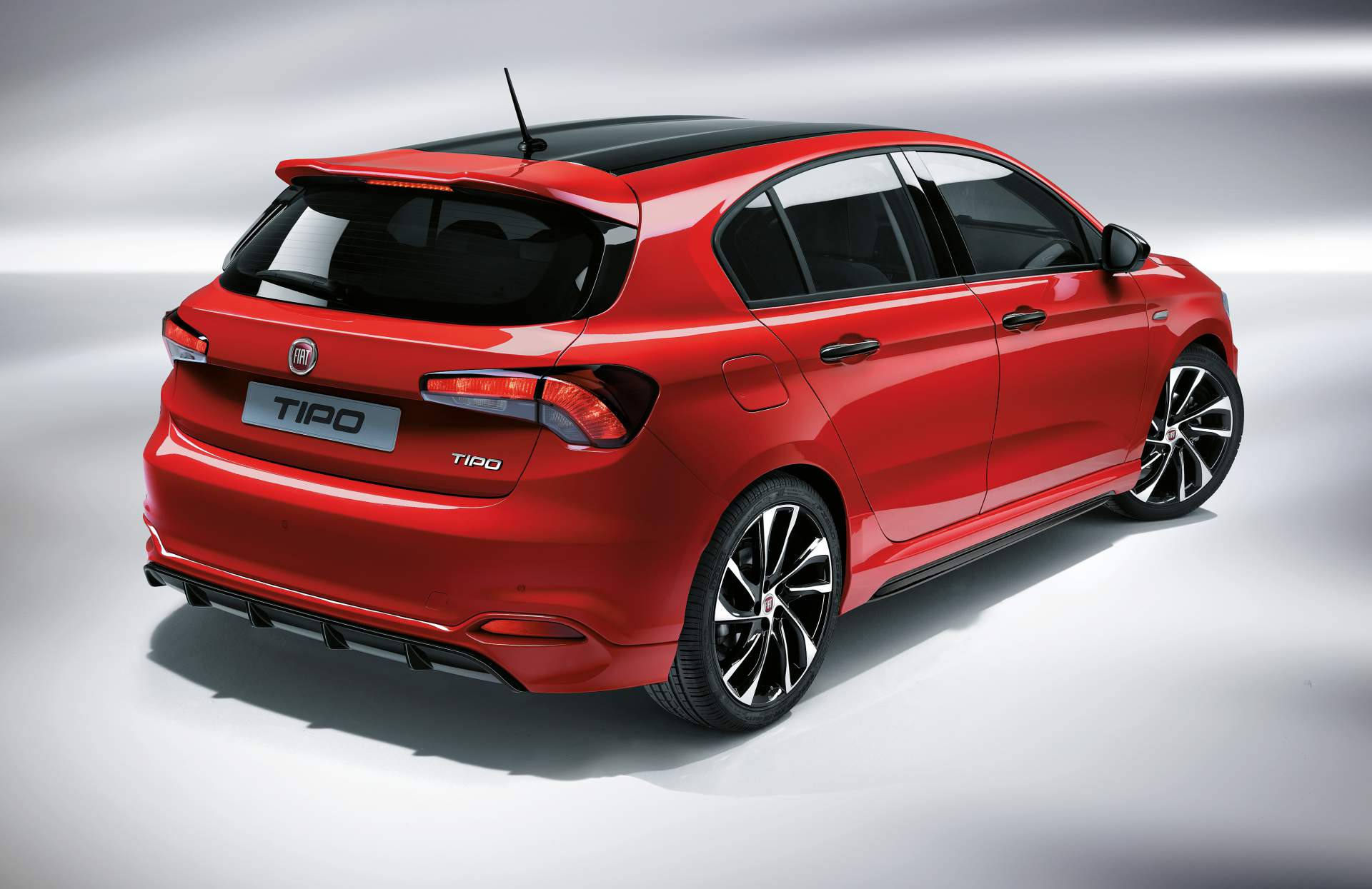 https://www.carscoops.com/wp-content/uploads/2019/01/17f160c6-2019-fiat-tipo-sport-2.jpg