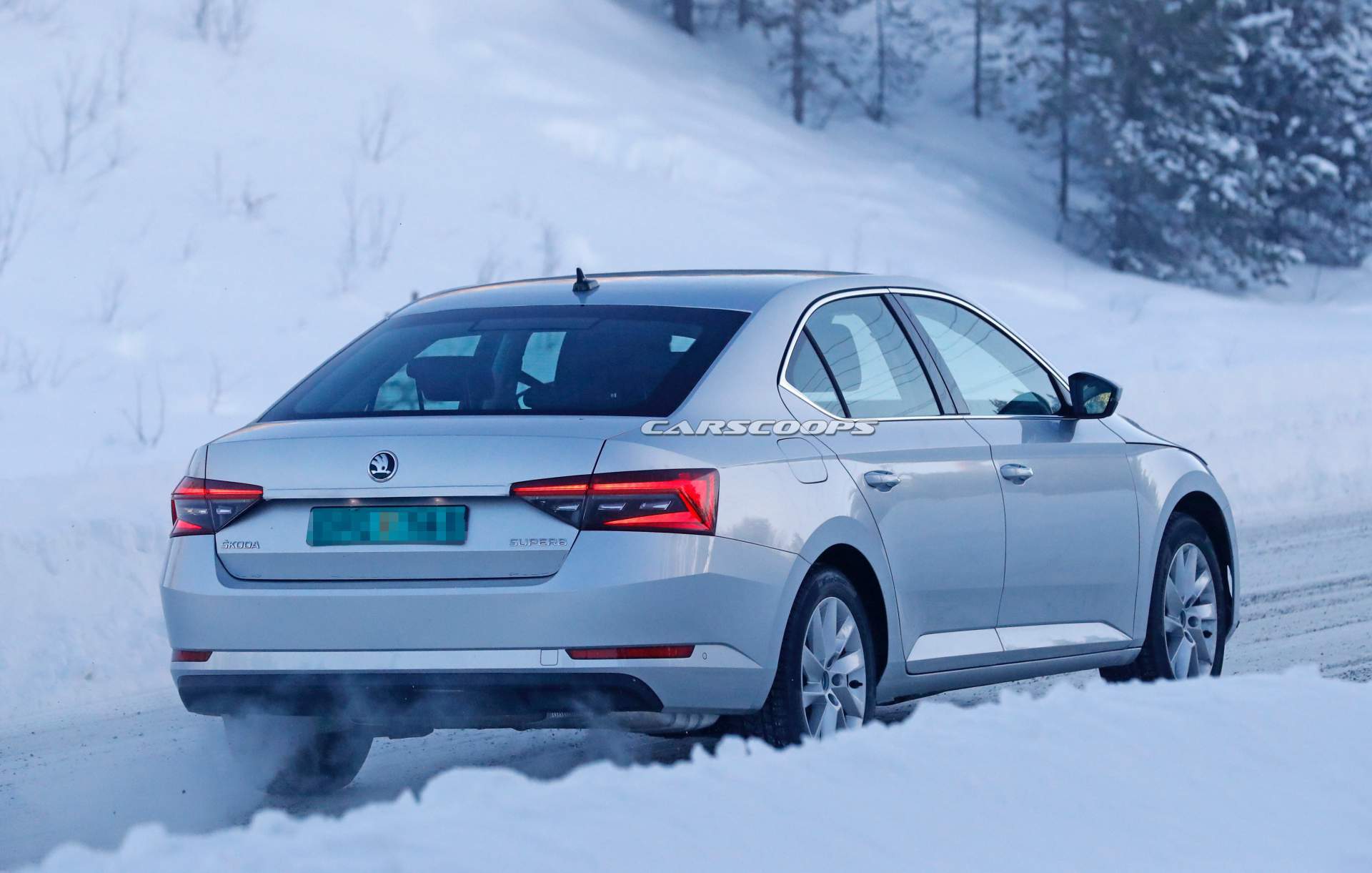 2019 Skoda Superb facelift spy shots 10 2019 Skoda Superb Practically Undisguised As It Inches Closer To Debut