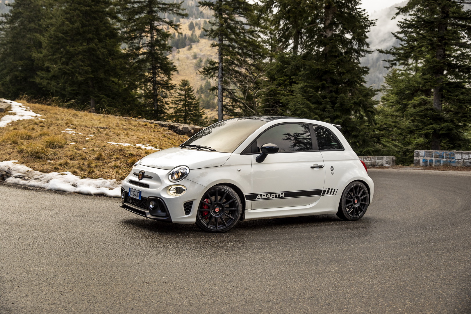 2019 abarth 595 124 70th anniversary 39 2019 Abarth 595 And 124 Spider Celebrate The Brand’s 70th Anniversary
