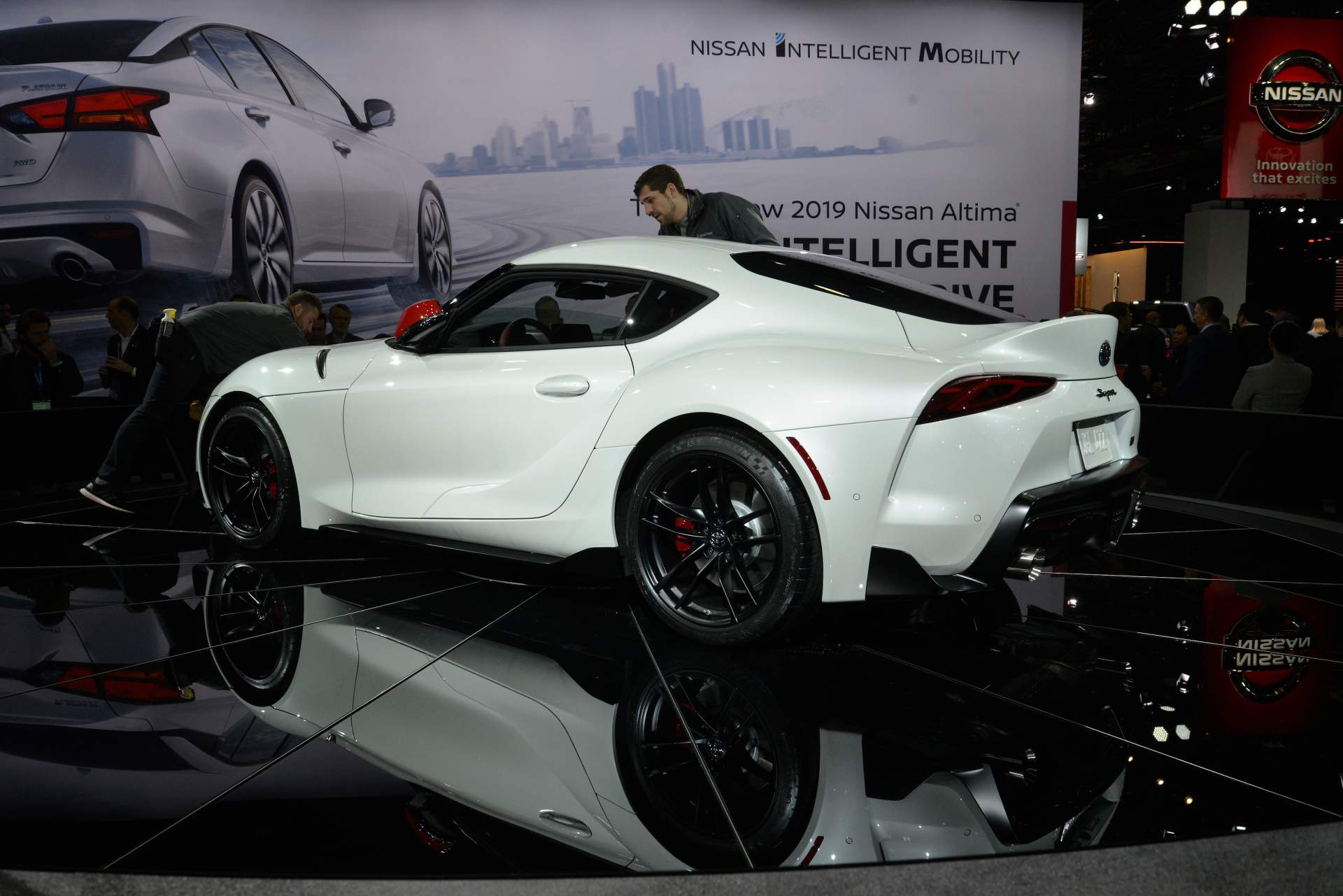 2020 Toyota Supra 1 Toyota Will Consider Manual Supra If Demand Is “Overwhelming”