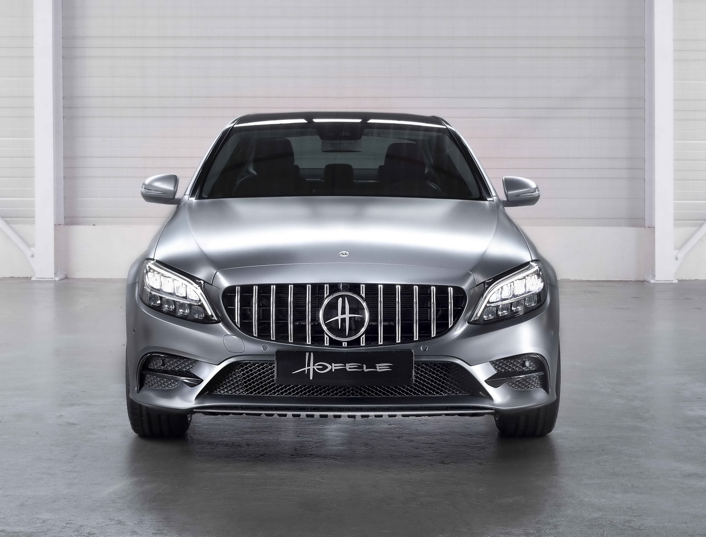 mercedes-benz c-class tuning hofele pan-amerikana 3 Hofele Gives Mercedes-Benz C-Class The Panamericana Grille Look