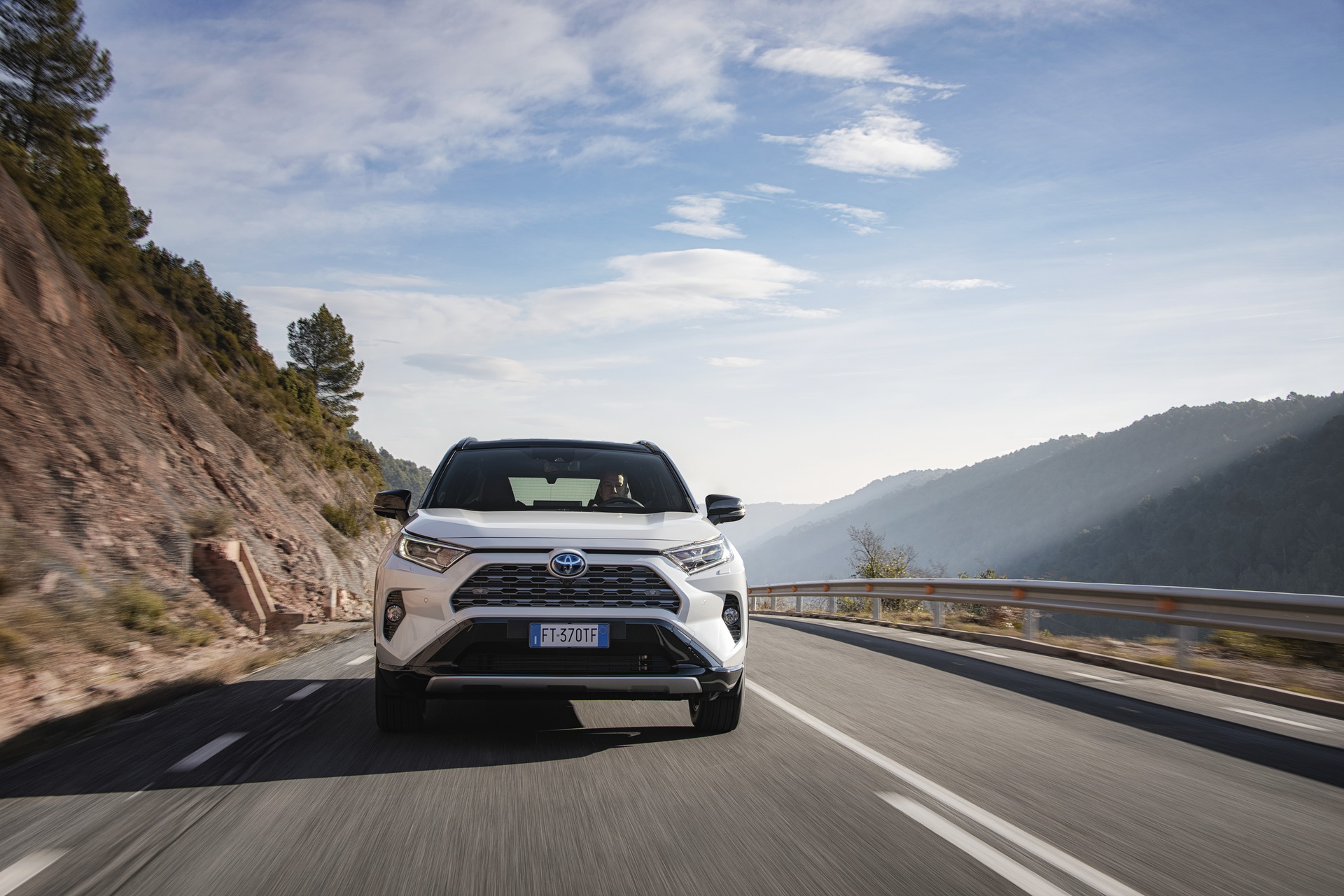 2019-Toyota-RAV4-Hybrid-81 Toyota Details Euro-Spec 2019 RAV4 Hybrid In Massive New Gallery