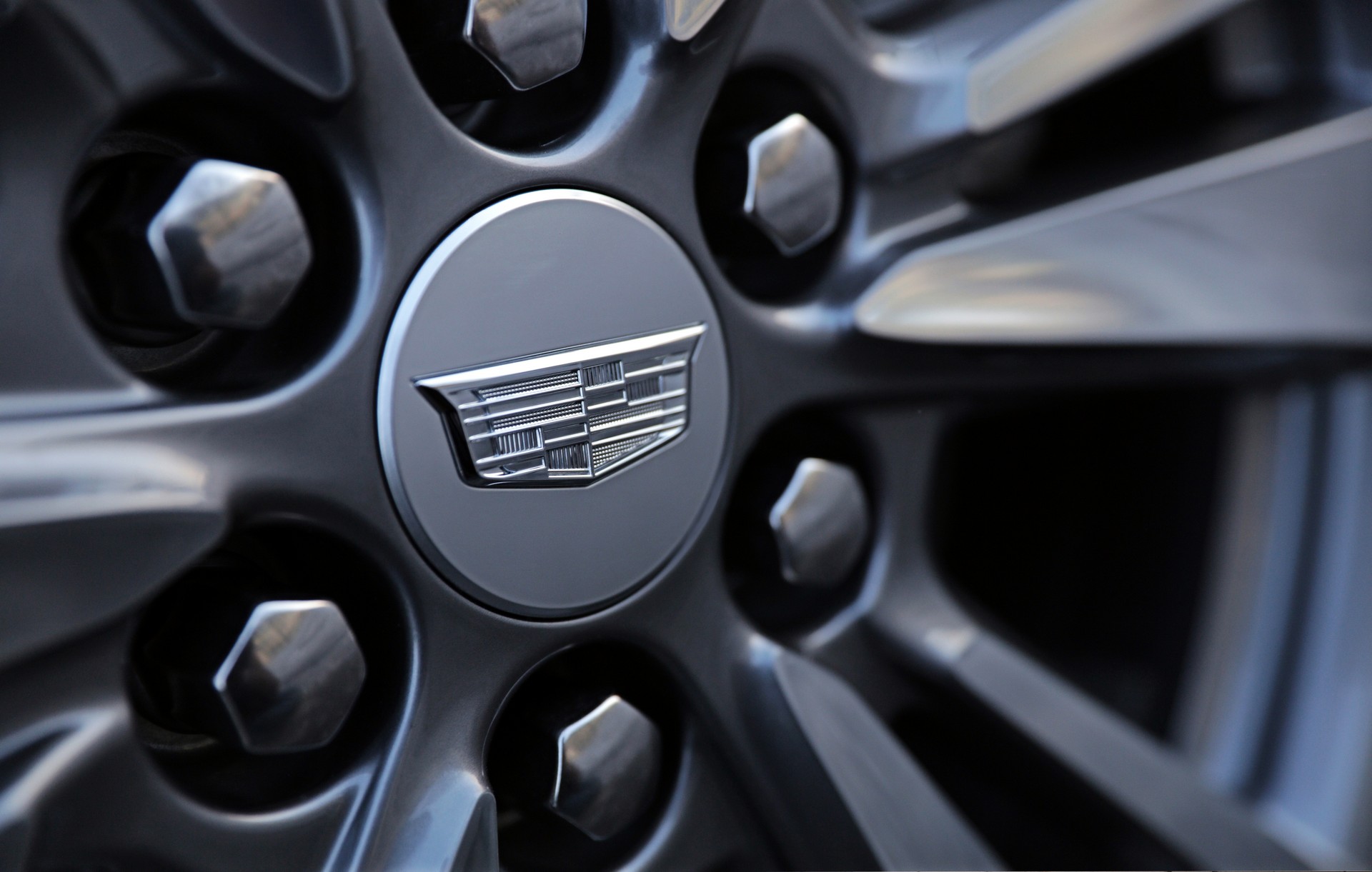 2020 Cadillac XT6-9 2020 Cadillac XT6 Costs Thousands Of Dollars More Than The Competition