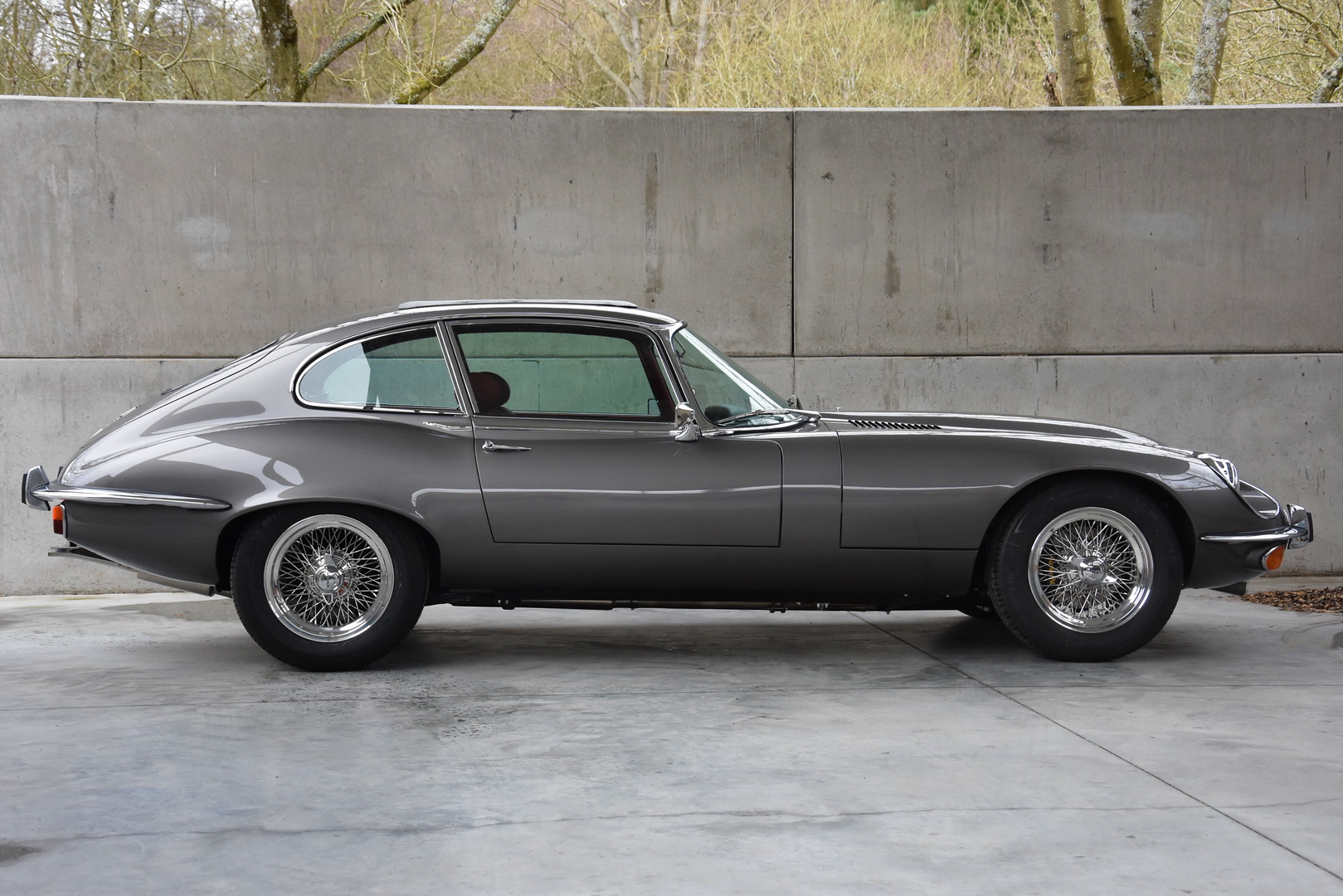 1973 Jaguar E-Type Series 3 2+2 4 1973 Jaguar E-Type Series 3 Brought Back To Life With A Modern Touch