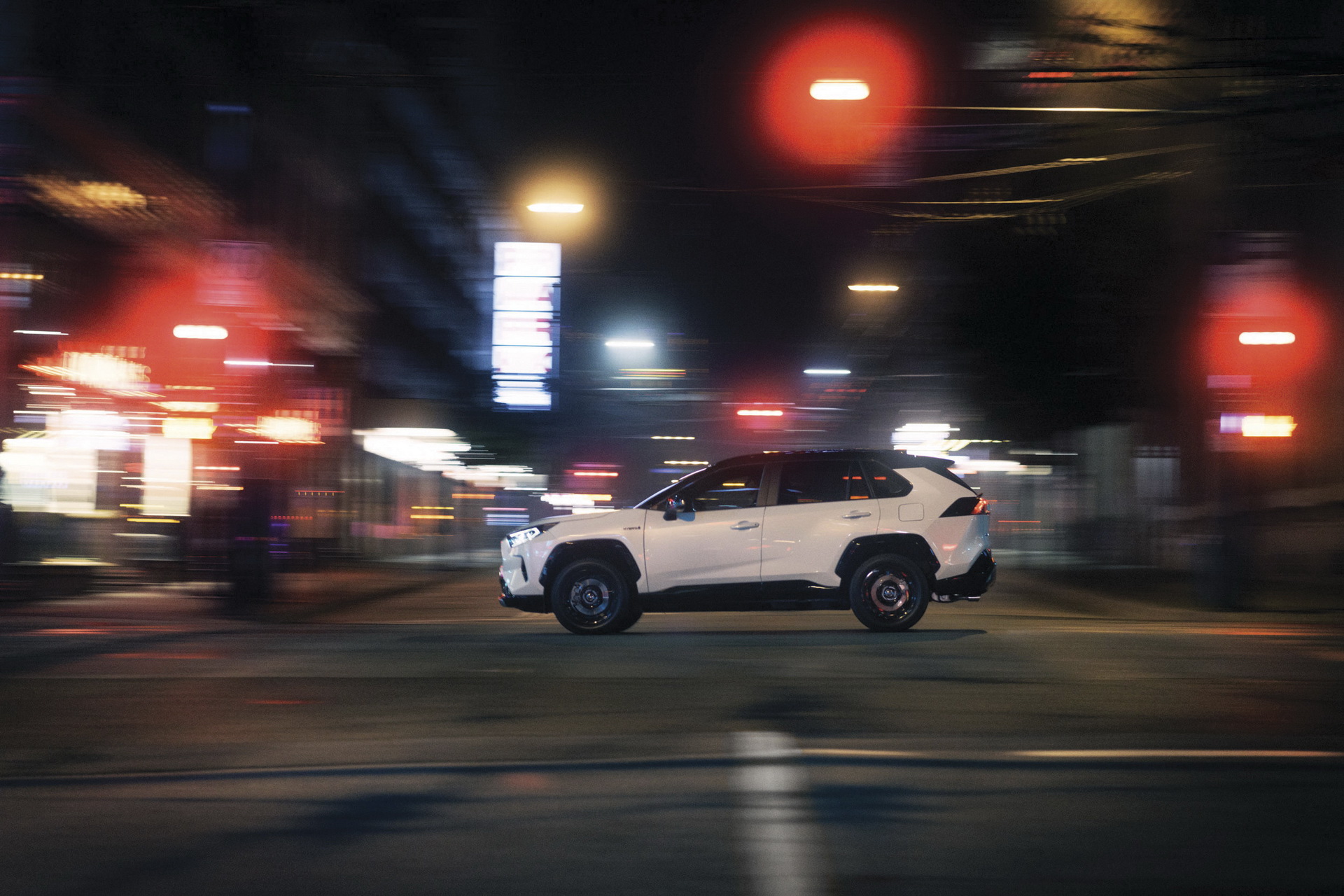 2019-Toyota-RAV4-Hybrid-155 Toyota Details Euro-Spec 2019 RAV4 Hybrid In Massive New Gallery