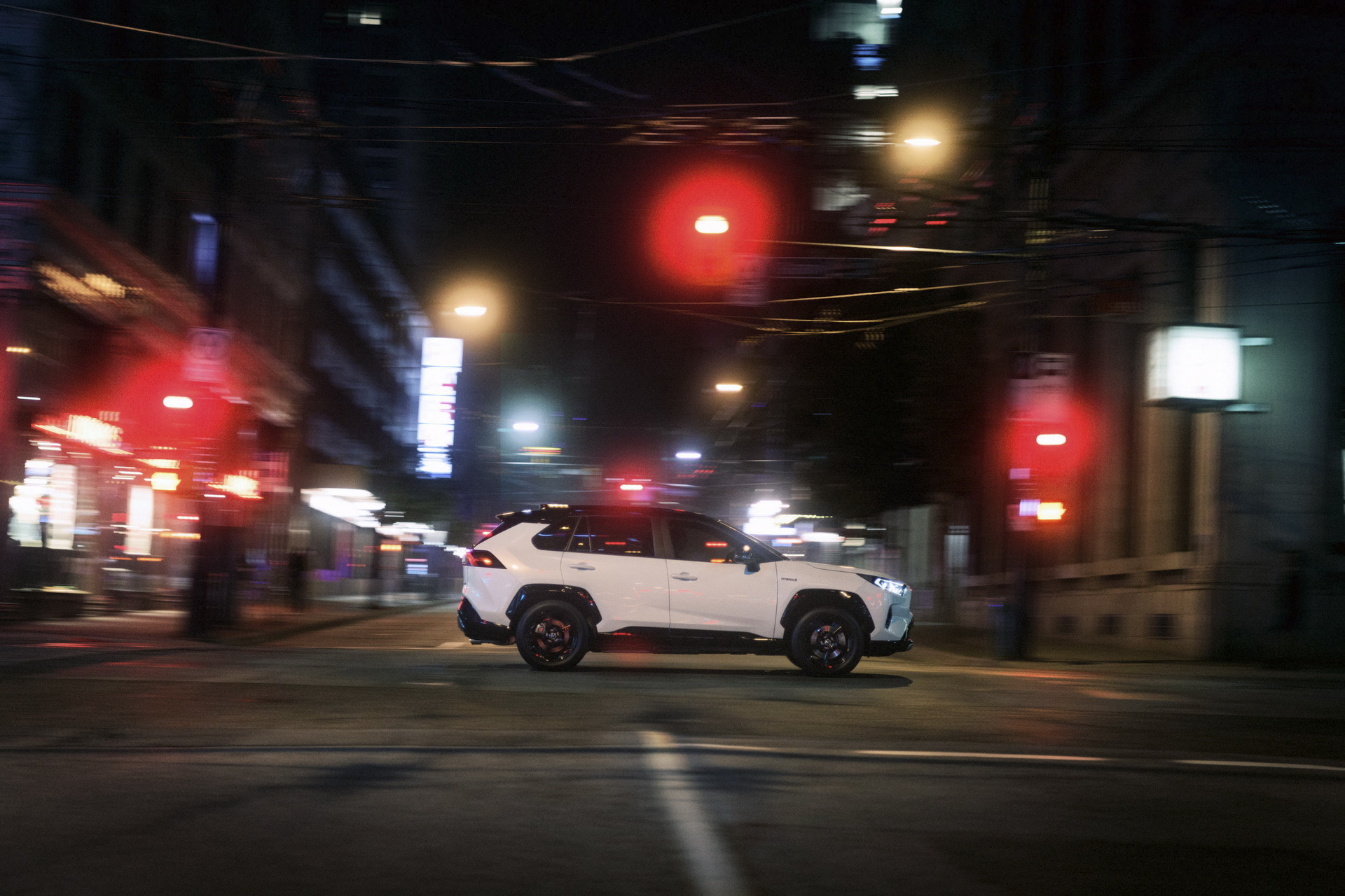 2019-Toyota-RAV4-Hybrid-154 Toyota Details Euro-Spec 2019 RAV4 Hybrid In Massive New Gallery