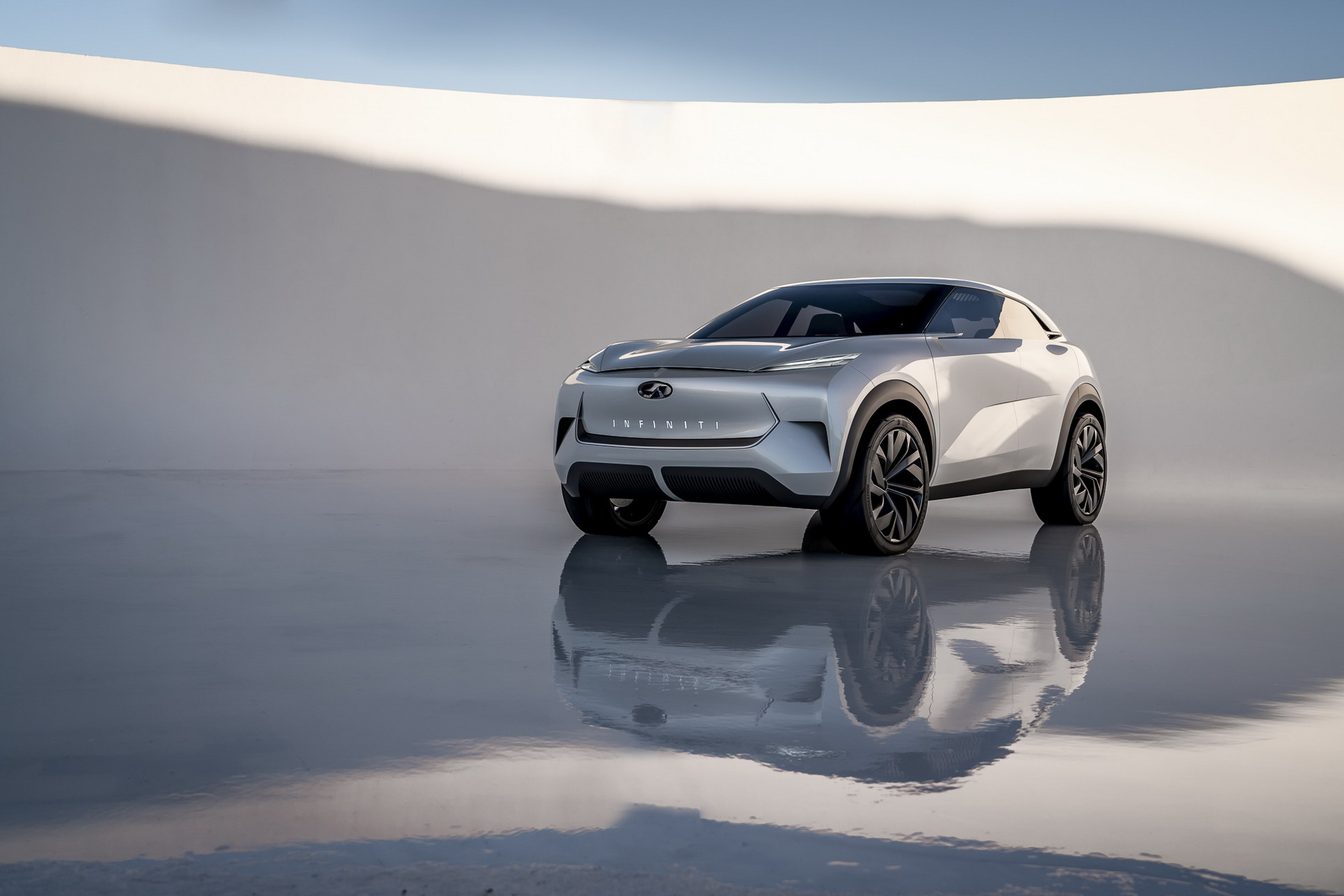 Infiniti QX Concept 1 QX Inspiration Concept Is An Unrealistic Teaser Of Infiniti’s New Electric SUV