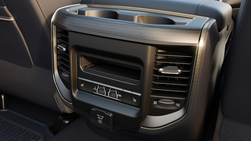 2019 Ram 2500 and 3500 HD interior 47 2019 Ram HD Brings Up To 1,000 Lb-Ft Of Torque, Class-Leading Towing