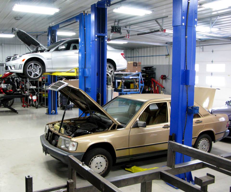 mercedes 190e c63 amg conversion 1 Tuner Transplants Classic Mercedes 190E 2.5 16 EVO Body On A Modern C63 AMG