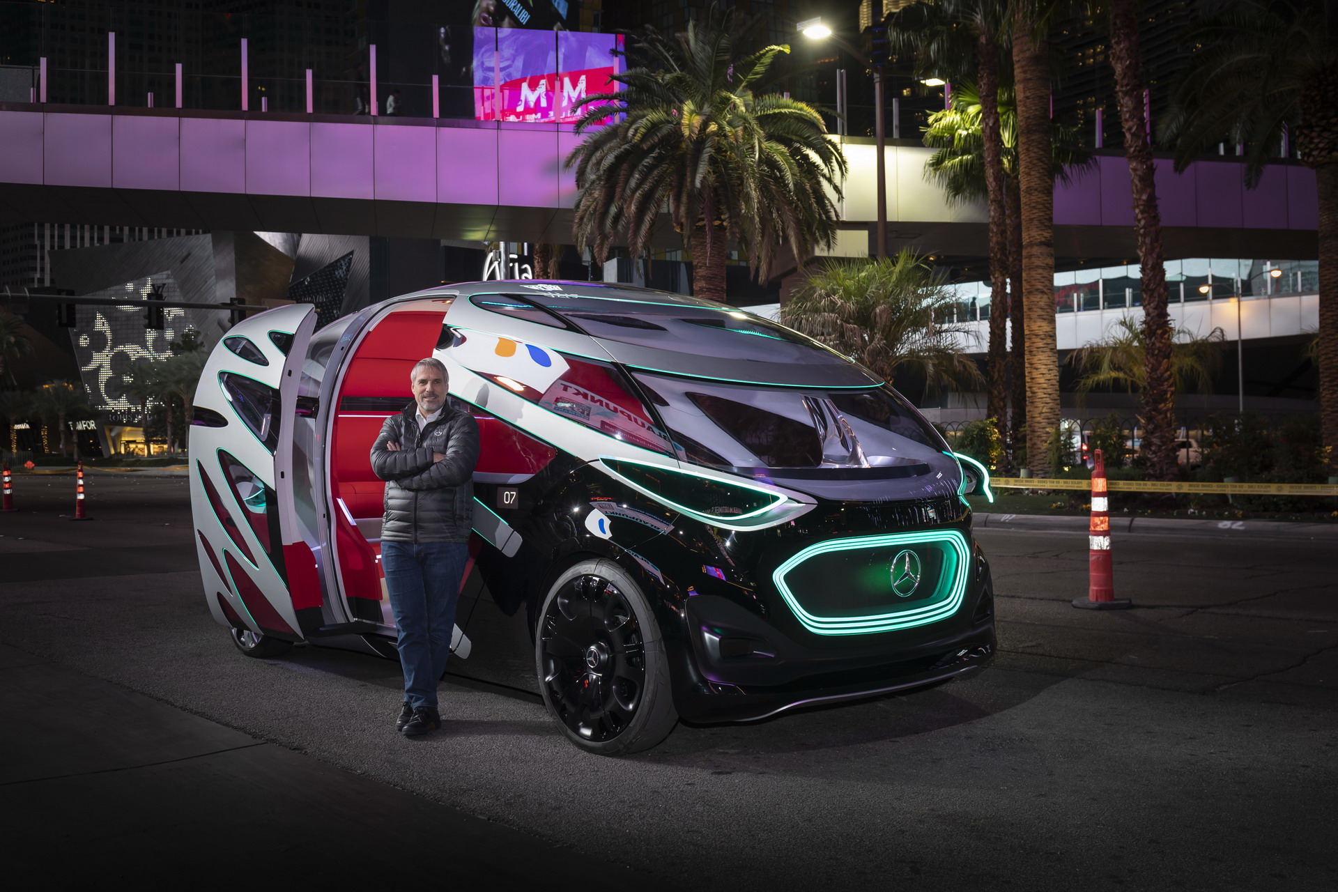 Mercedes Urbanite CES 22 Mercedes Maps Its Present (EQC) And Future (Urbanetic) At CES