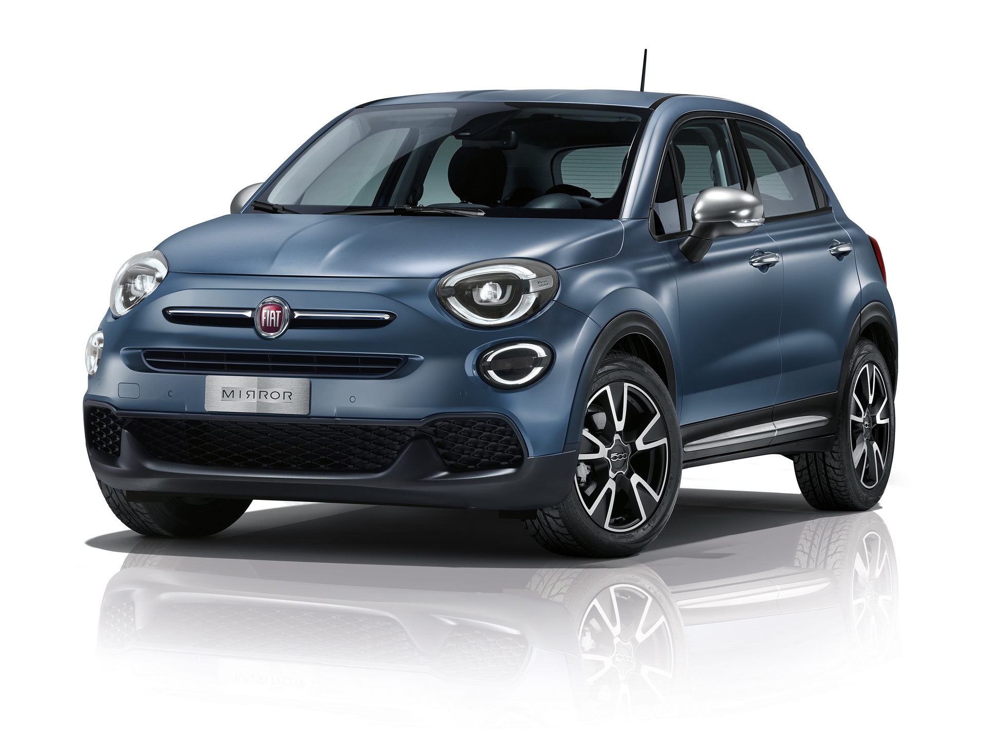 Fiat_500X-Mirror_02 Fiat’s 2019 500X and 500L Cross Gain Special Mirror Edition