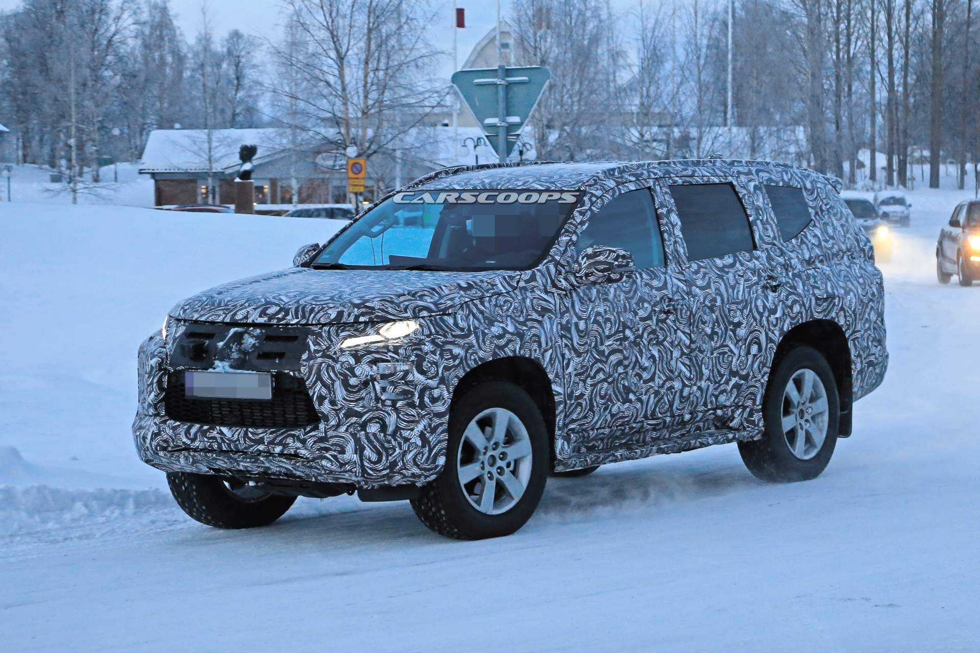 2020 Mitsubishi Pajero Sport facelift spy shots 4 2020 Mitsubishi Pajero Sport Shows Updated Face Ahead Of July 25 Reveal