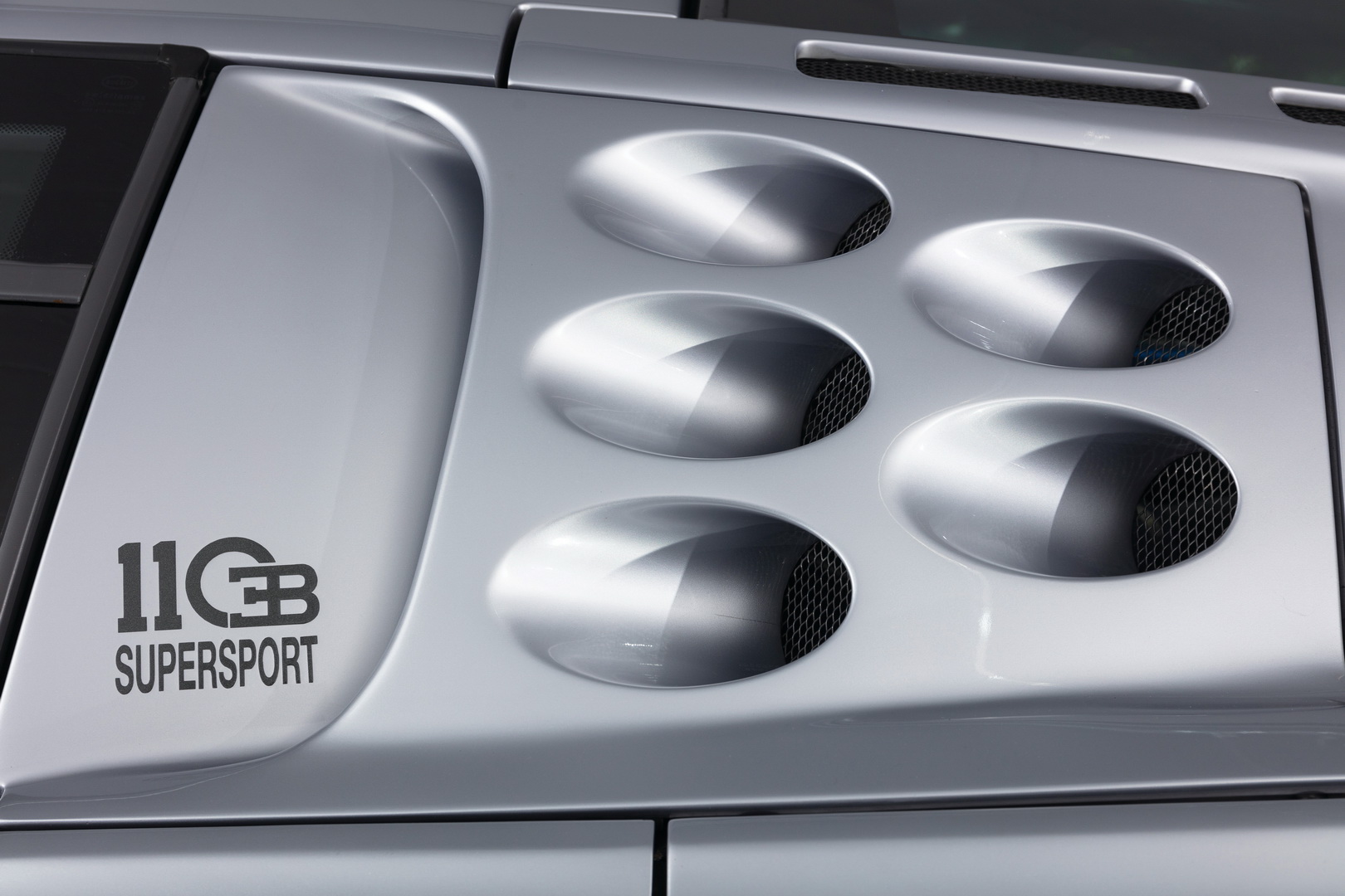 bugatti eb110 ss 8 Bugatti EB110 SS Is An Unjustly Overlooked, Yet Very Exciting, Old-School Supercar