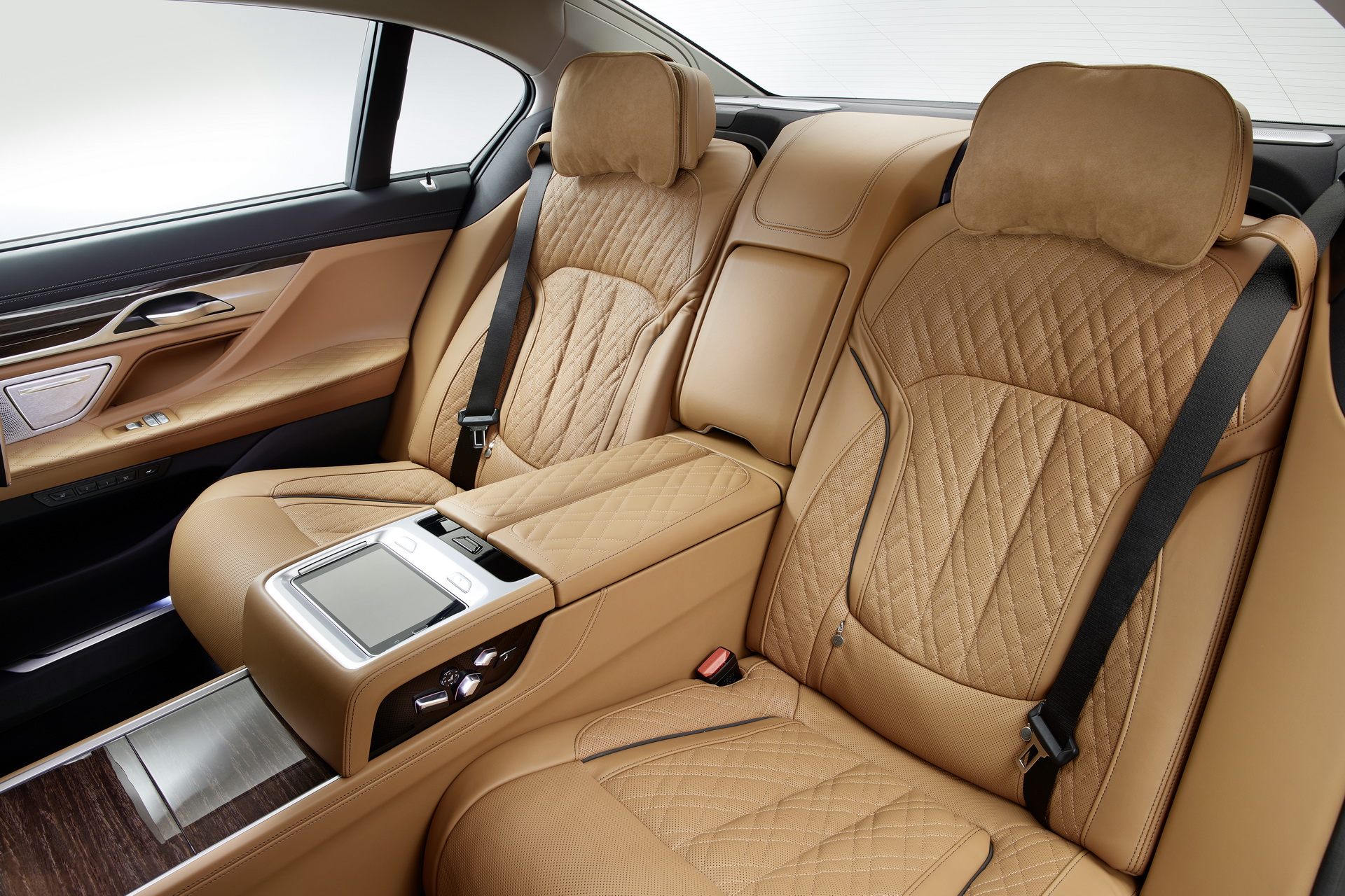 2019-BMW-7-Series-22 2020 BMW 7-Series Flagship Sedan Goes Official With Bold Update