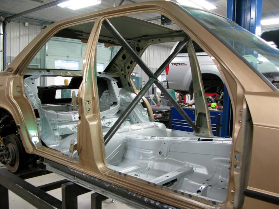 mercedes 190e c63 amg conversion 41 Tuner Transplants Classic Mercedes 190E 2.5 16 EVO Body On A Modern C63 AMG