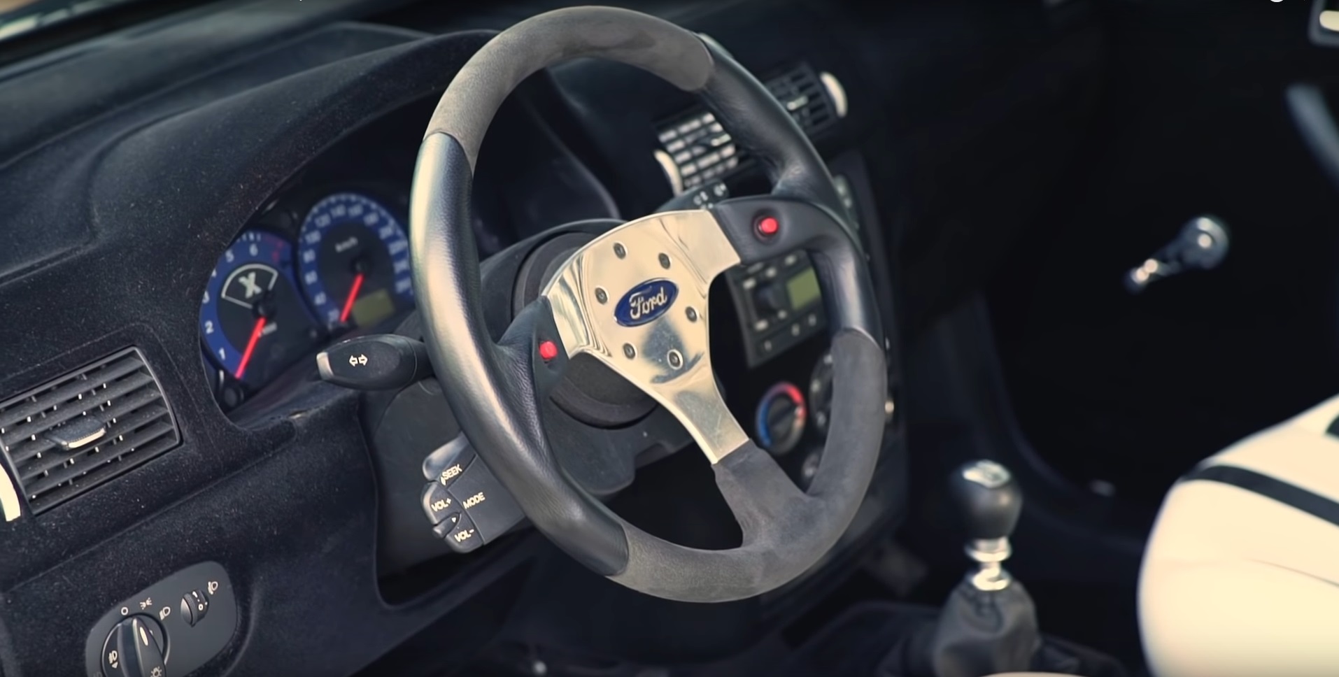 ford transit connect focus rs engine 5 Focus RS-Powered Ford Transit Is Our Kind Of Van