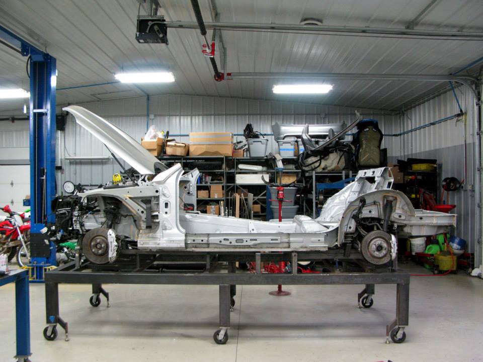 mercedes 190e c63 amg conversion 11 Tuner Transplants Classic Mercedes 190E 2.5 16 EVO Body On A Modern C63 AMG