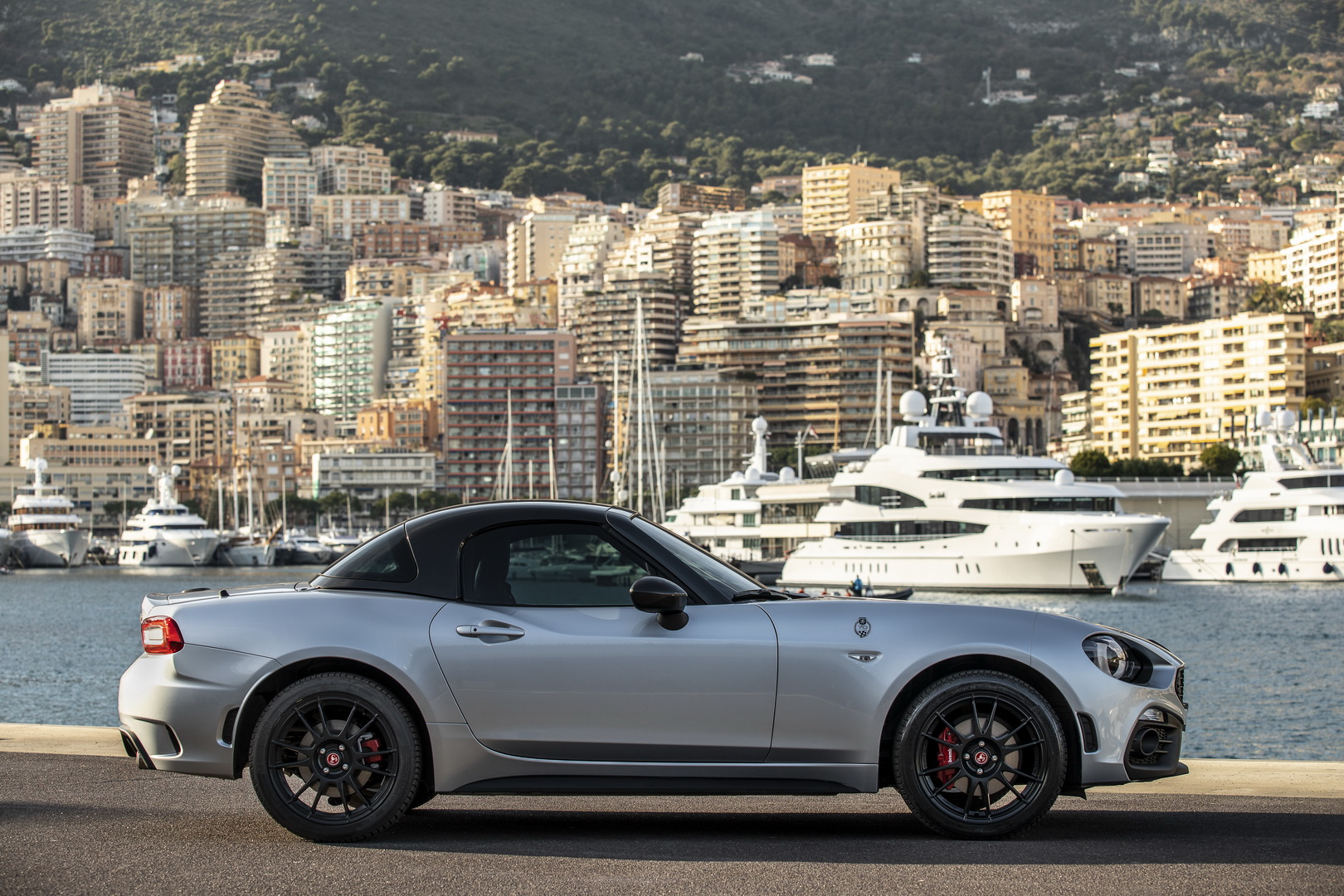 2019 abarth 595 124 70th anniversary 6 2019 Abarth 595 And 124 Spider Celebrate The Brand’s 70th Anniversary