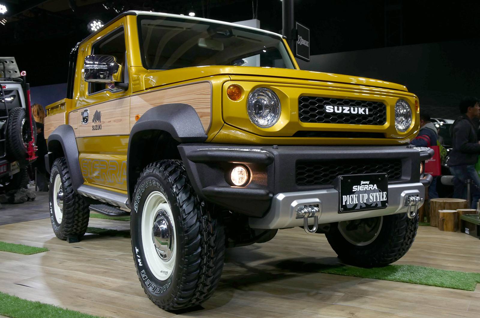 Suzuki Jimny Sierra Pickup Style concept 5 Suzuki Joins The Jimny Makeover Party With Woody Pickup And Survive