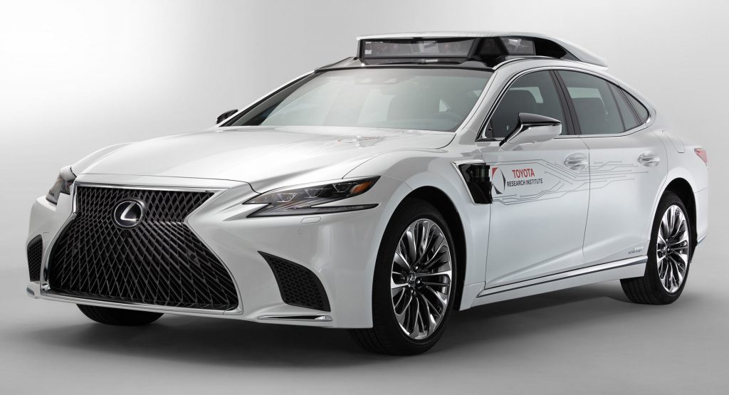  Toyota’s ‘Guardian’ Safety System Helps Drivers, Doesn’t Replace Them