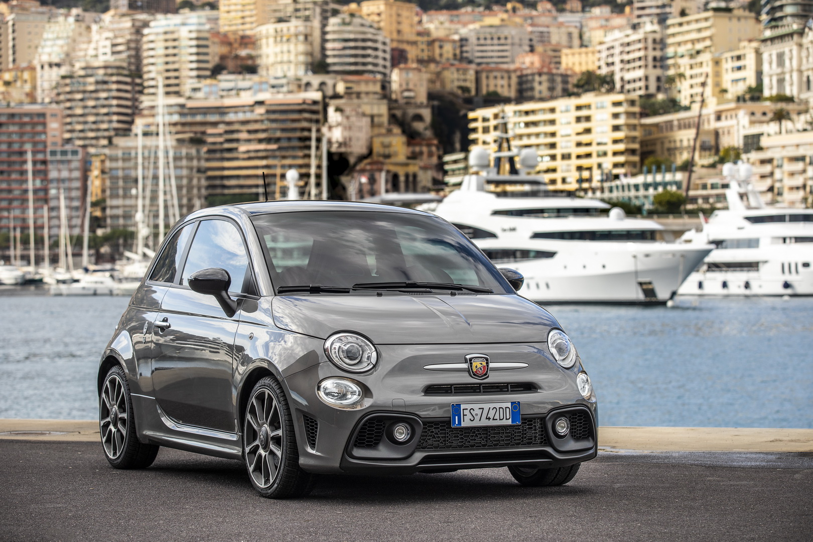 2019 abarth 595 124 70th anniversary 13 2019 Abarth 595 And 124 Spider Celebrate The Brand’s 70th Anniversary