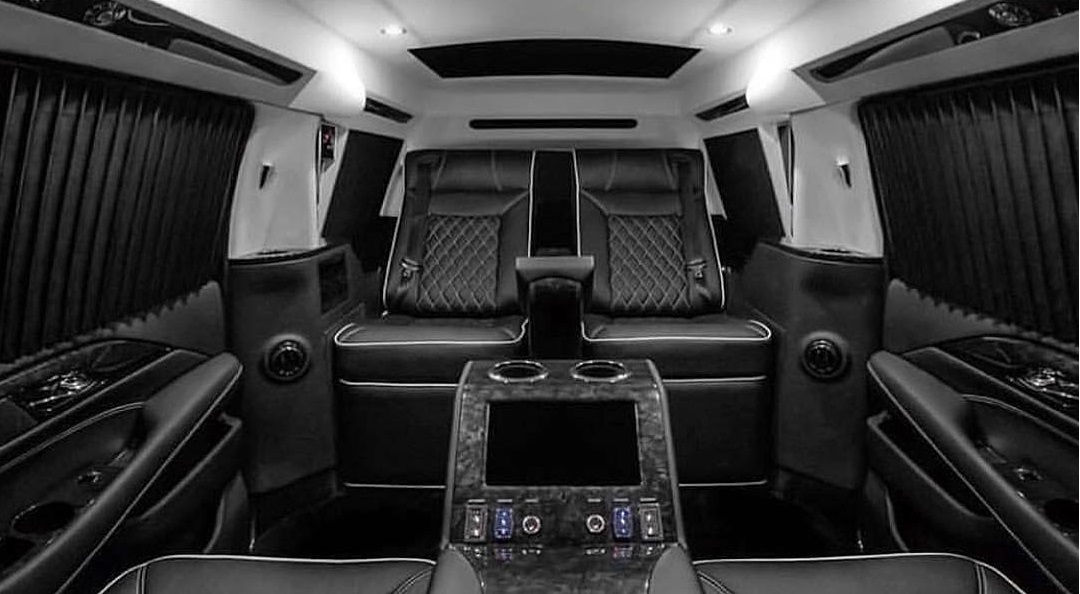 2019 lexani cadillac escalade viceroy edition 6 Lexani’s 2019 Cadillac Escalade Viceroy Is A 23-Foot Long Bulletproof BrontoSUVrus