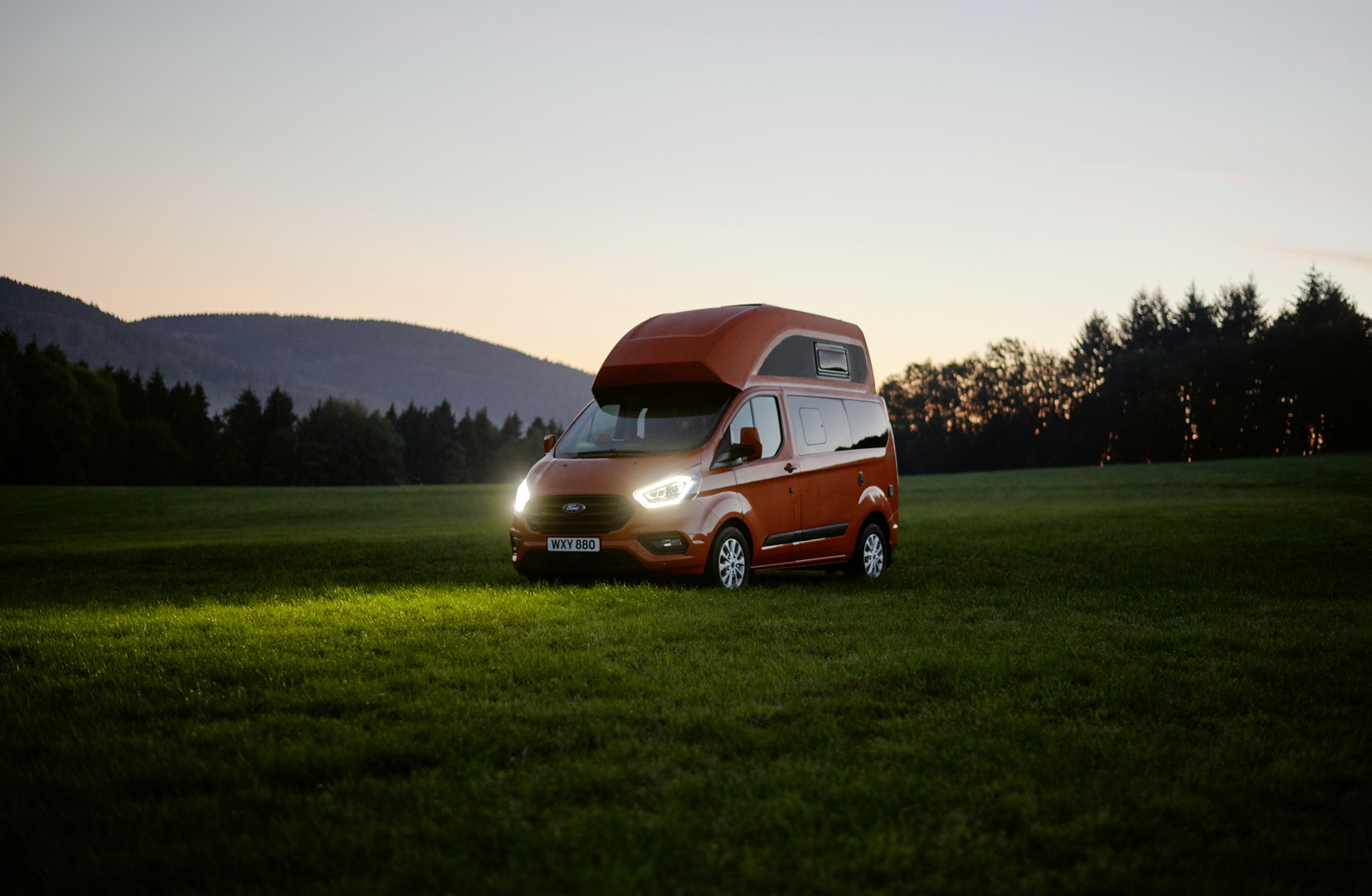2020 ford transit custom nugget camper van 8 Transit Custom Nugget Is Ford’s New Camper Van For Europe