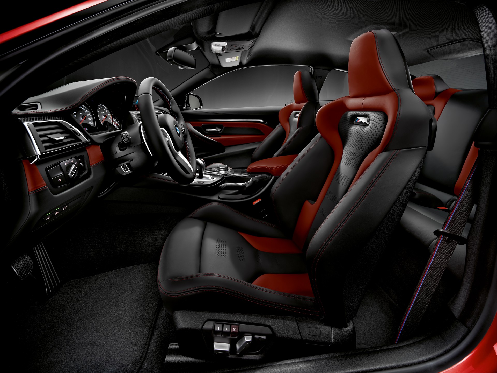 BMW Spring Update 2019-14 New 4-Series M Sport Individual Headlines BMW’s 2019 Spring Updates