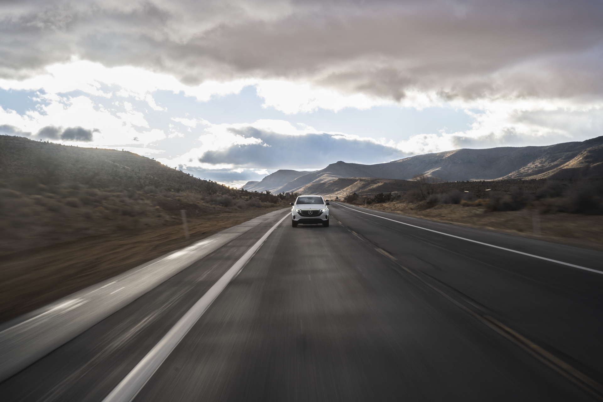 2020-Mercedes-EQC-49 Mercedes Maps Its Present (EQC) And Future (Urbanetic) At CES