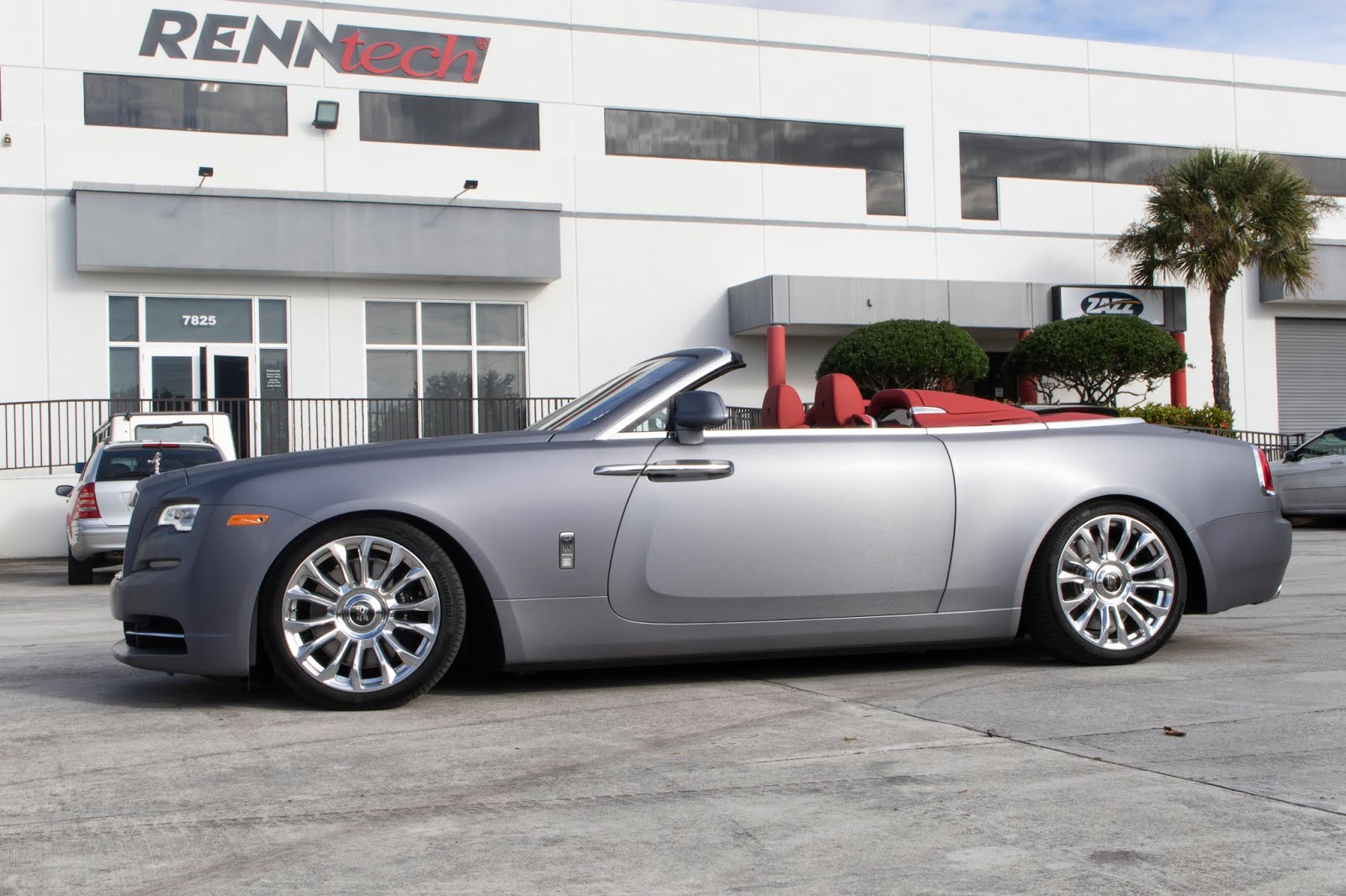 rolls-royce dawn renntech tuning 1 Fancy A Stanced Rolls-Royce Wraith Or Dawn? Renntech Has A Solution