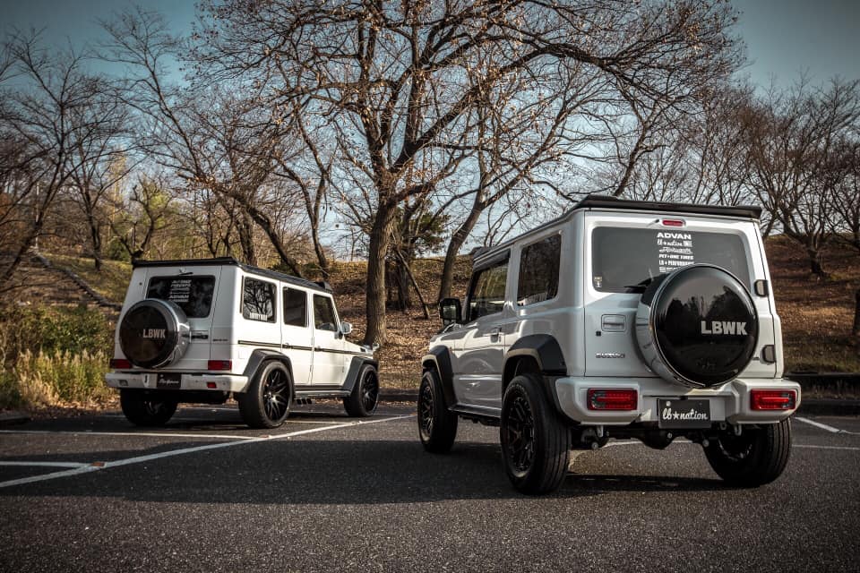 Liberty-Walk-Suzuki-Jimny-Mercedes-G-Class-3 Here’s Liberty Walk’s Suzuki Jimny Mini G-Class Next To The Original Mercedes-Benz