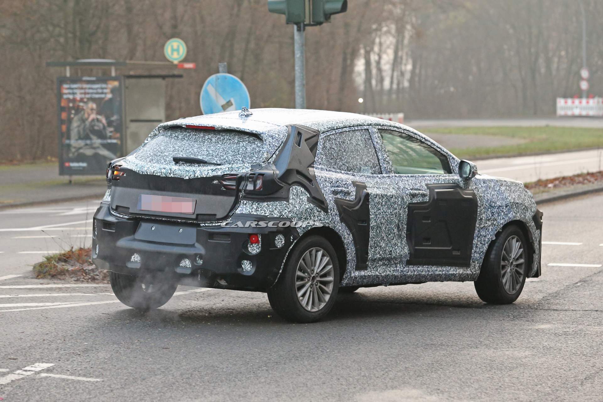 Ford Fiesta-based SUV prototype spy shots 13 New Ford Fiesta-Based SUV Will Replace EcoSport, Could Be Called Puma