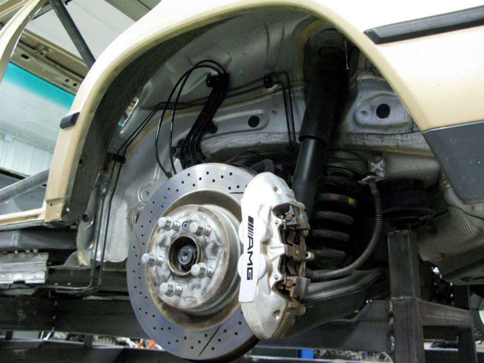 mercedes 190e c63 amg conversion 42 Tuner Transplants Classic Mercedes 190E 2.5 16 EVO Body On A Modern C63 AMG