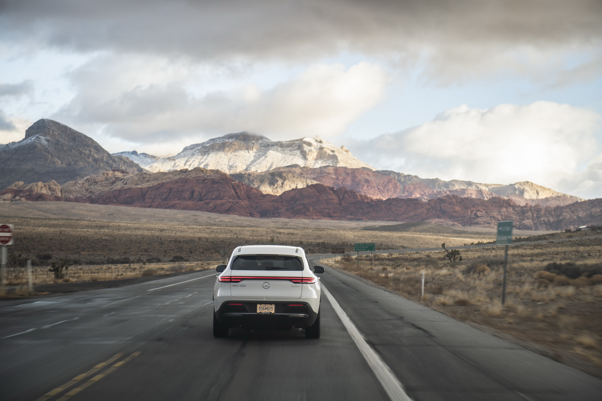 2020-Mercedes-EQC-52 Mercedes Maps Its Present (EQC) And Future (Urbanetic) At CES