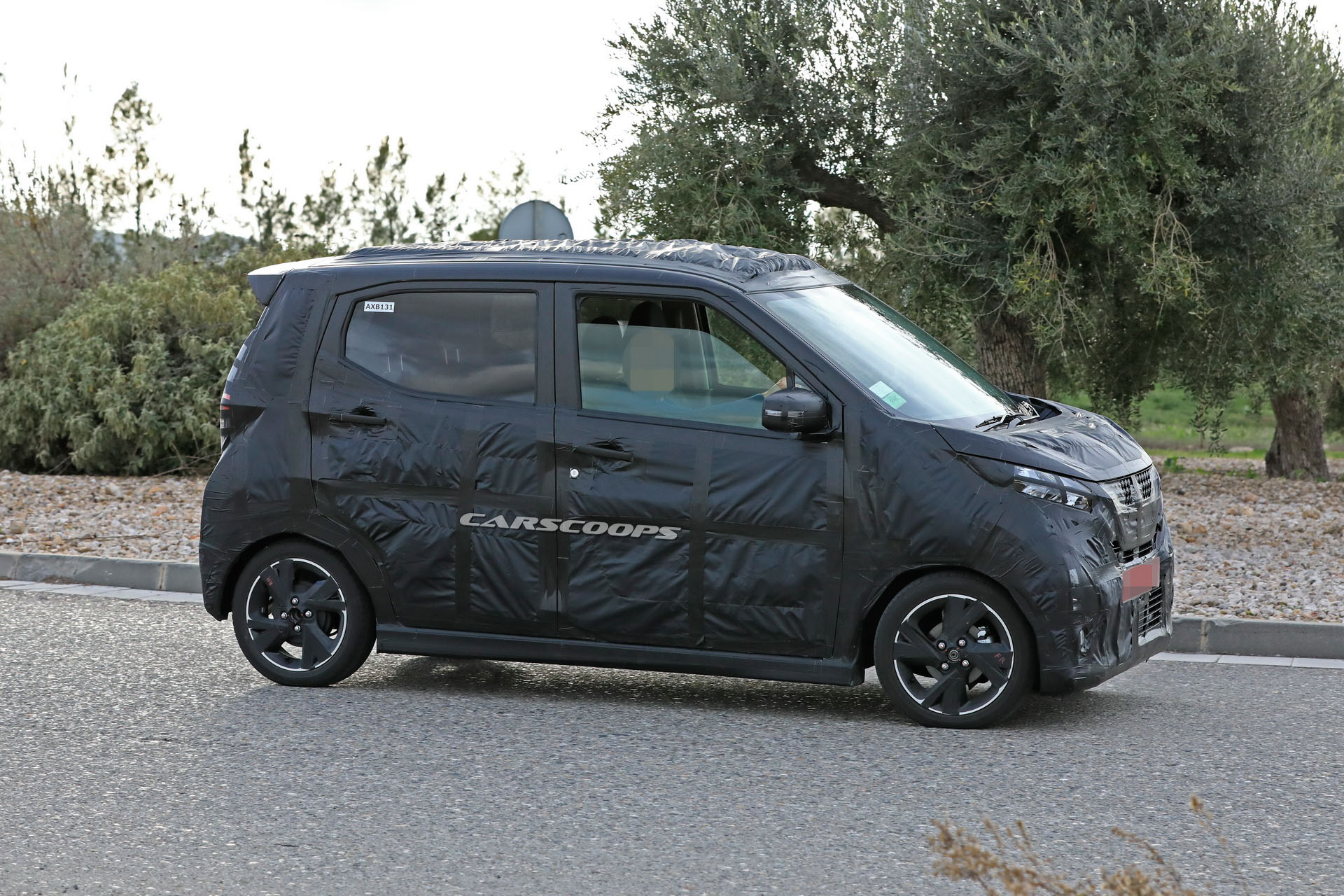 Nissan-Dayz-Scoop-05 Nissan’s 2020 Dayz Kei Car Makes A Surprise Appearance In Europe