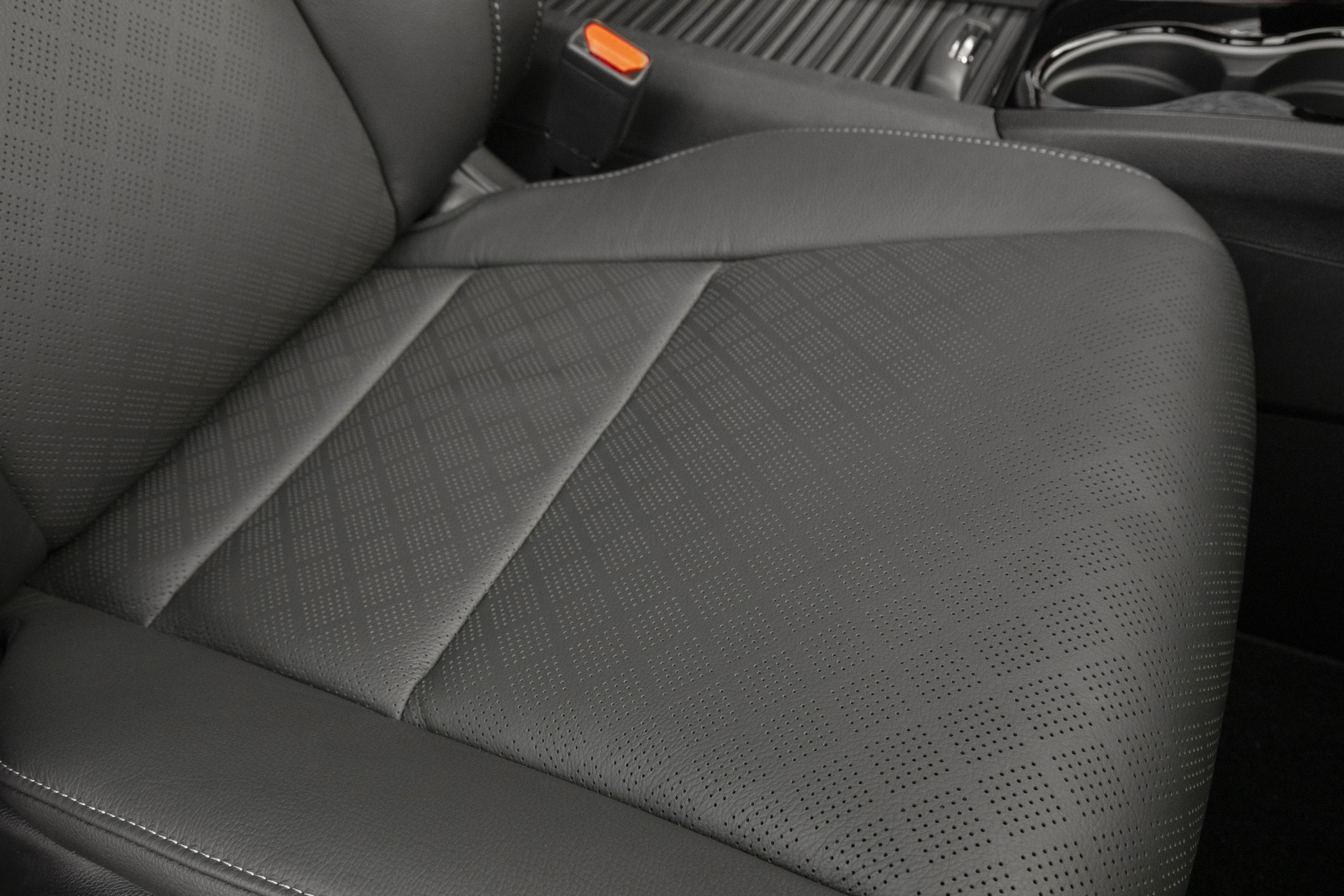 2019 Honda Passport-141 2019 Honda Passport Starts At $32K, Costs More Than Pilot