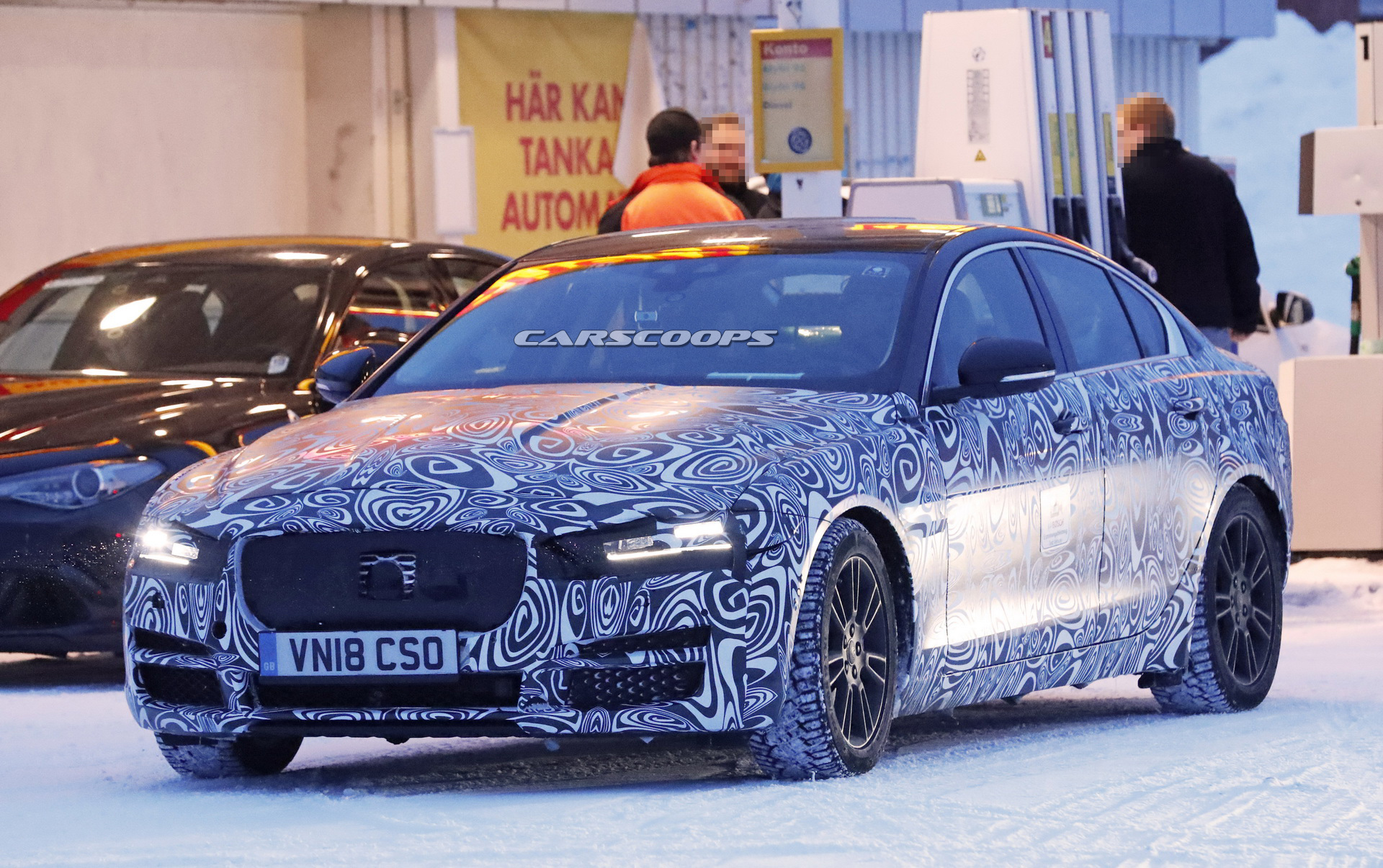 Jaguar XE (NC) 2019 Jaguar XE Ditching Rotary Dial For Traditional Shifter