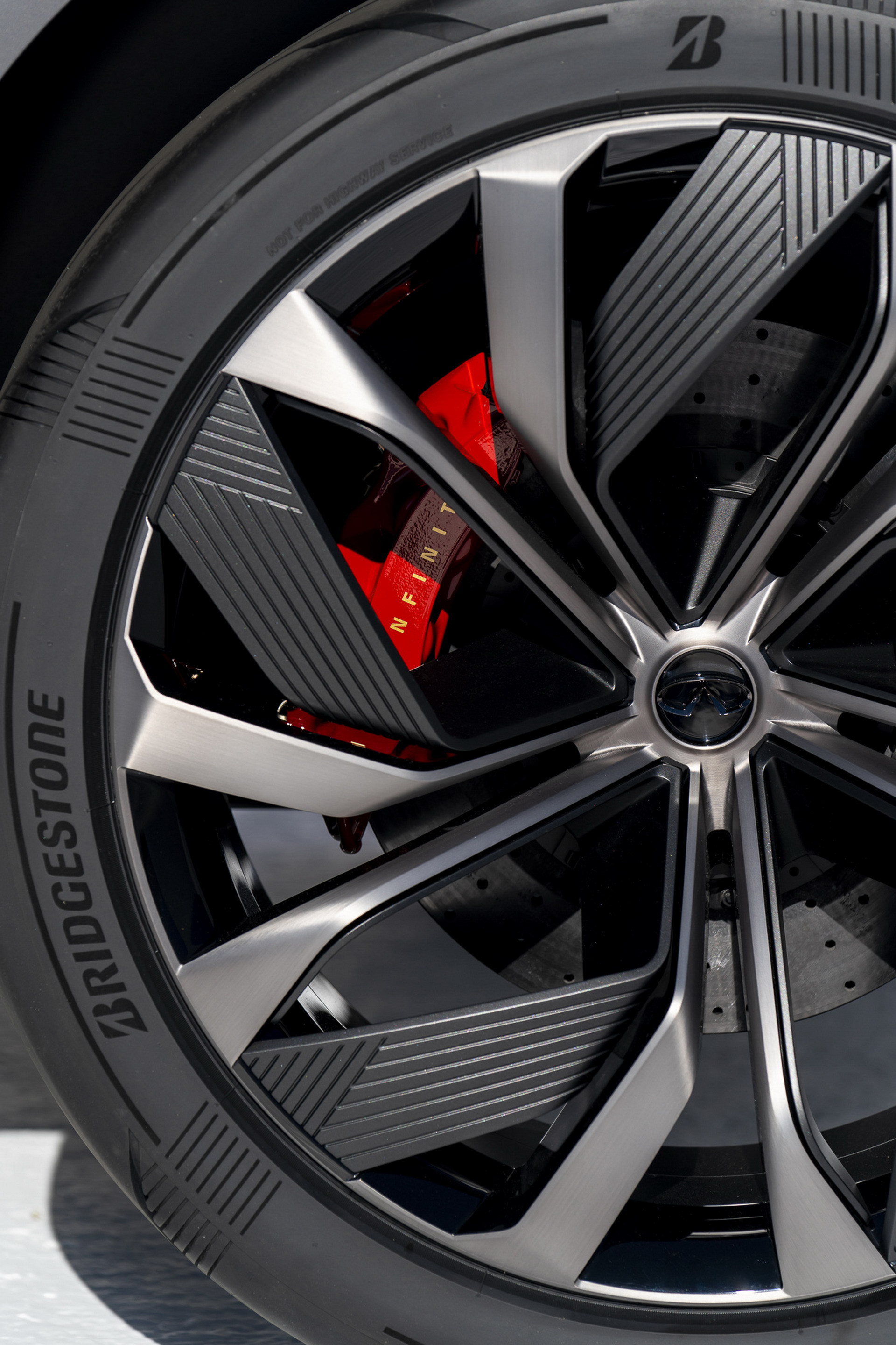 Infiniti QX Concept 112 QX Inspiration Concept Is An Unrealistic Teaser Of Infiniti’s New Electric SUV