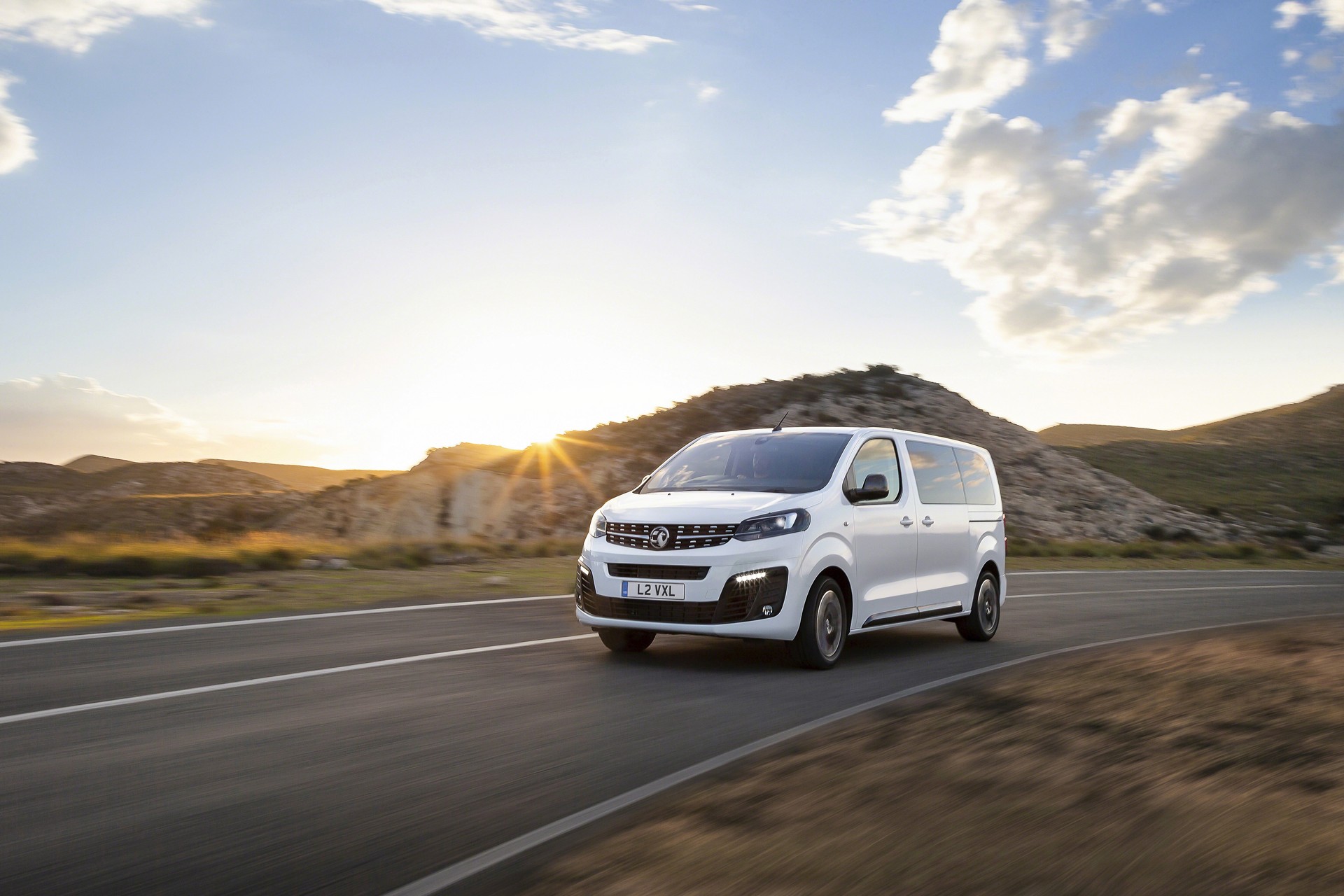 Vauxhall Vivaro Life-3 New Opel Vivaro Life Is A 9-Seat Van With An Available Electric Powertrain